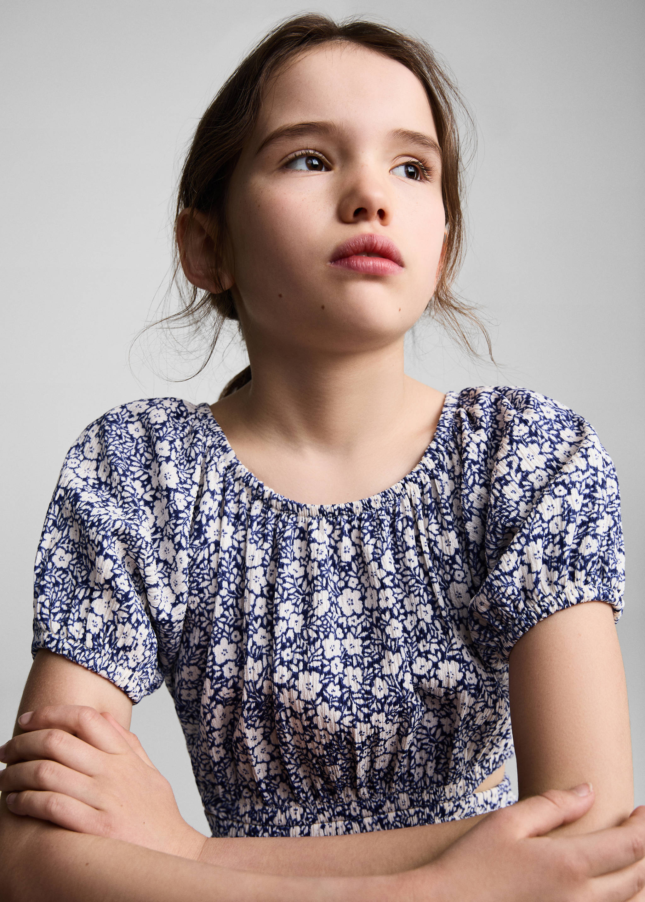 Floral dress with cut-out - Details of the article 1