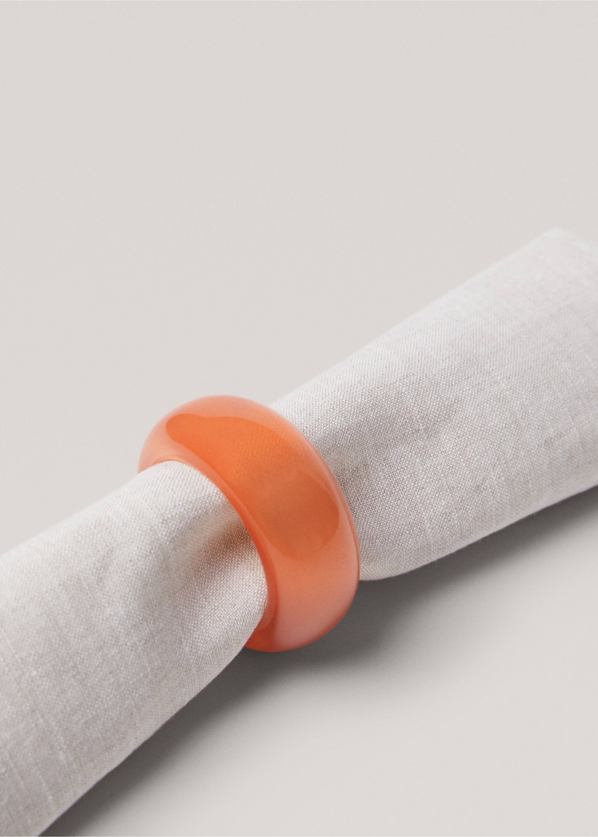 4er-Pack mit farbigen Serviettenringen - Detail des Artikels 2, Orange. Ref: 67076338-00.