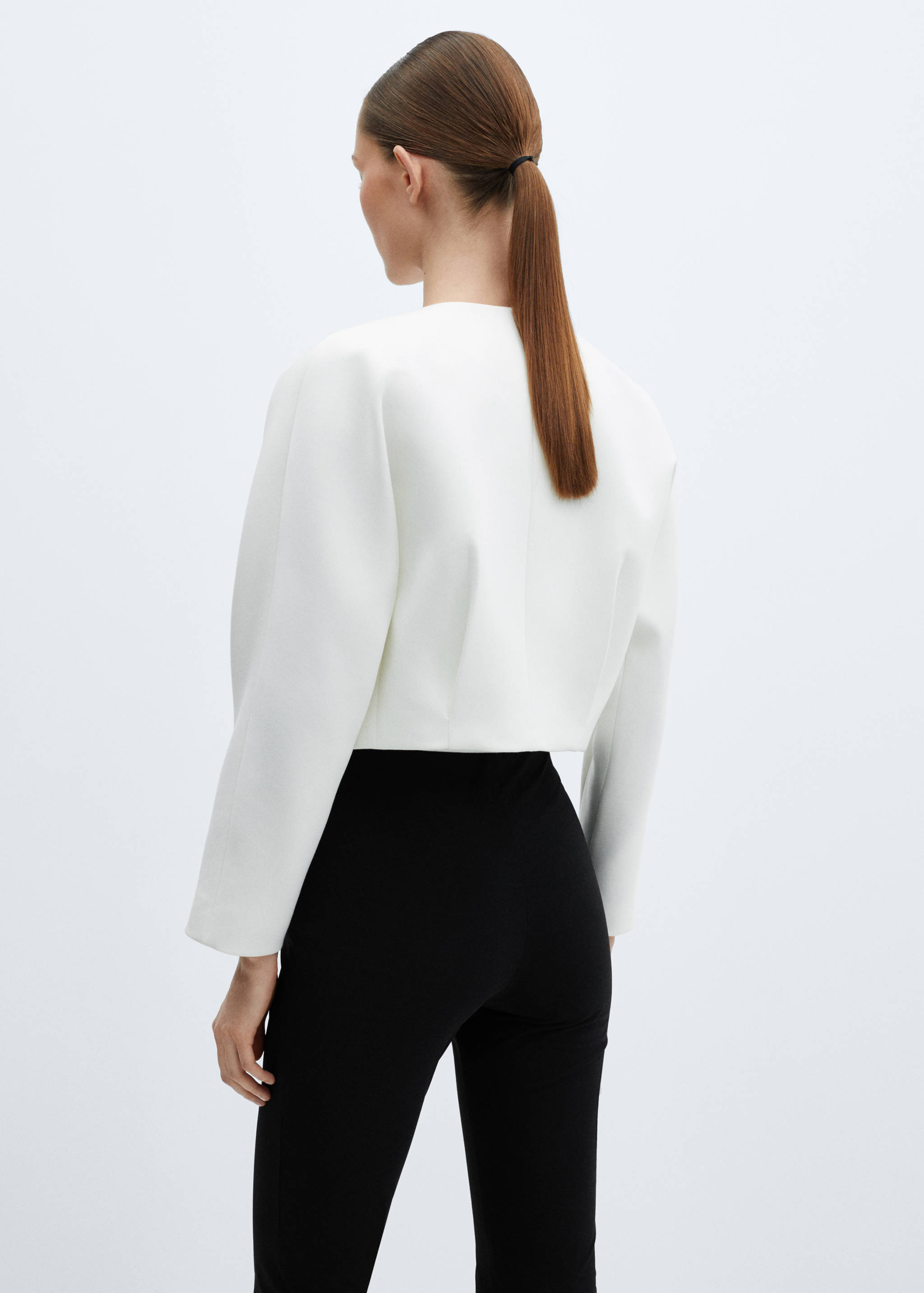 Jacket with lapel detail - Reverse of the article