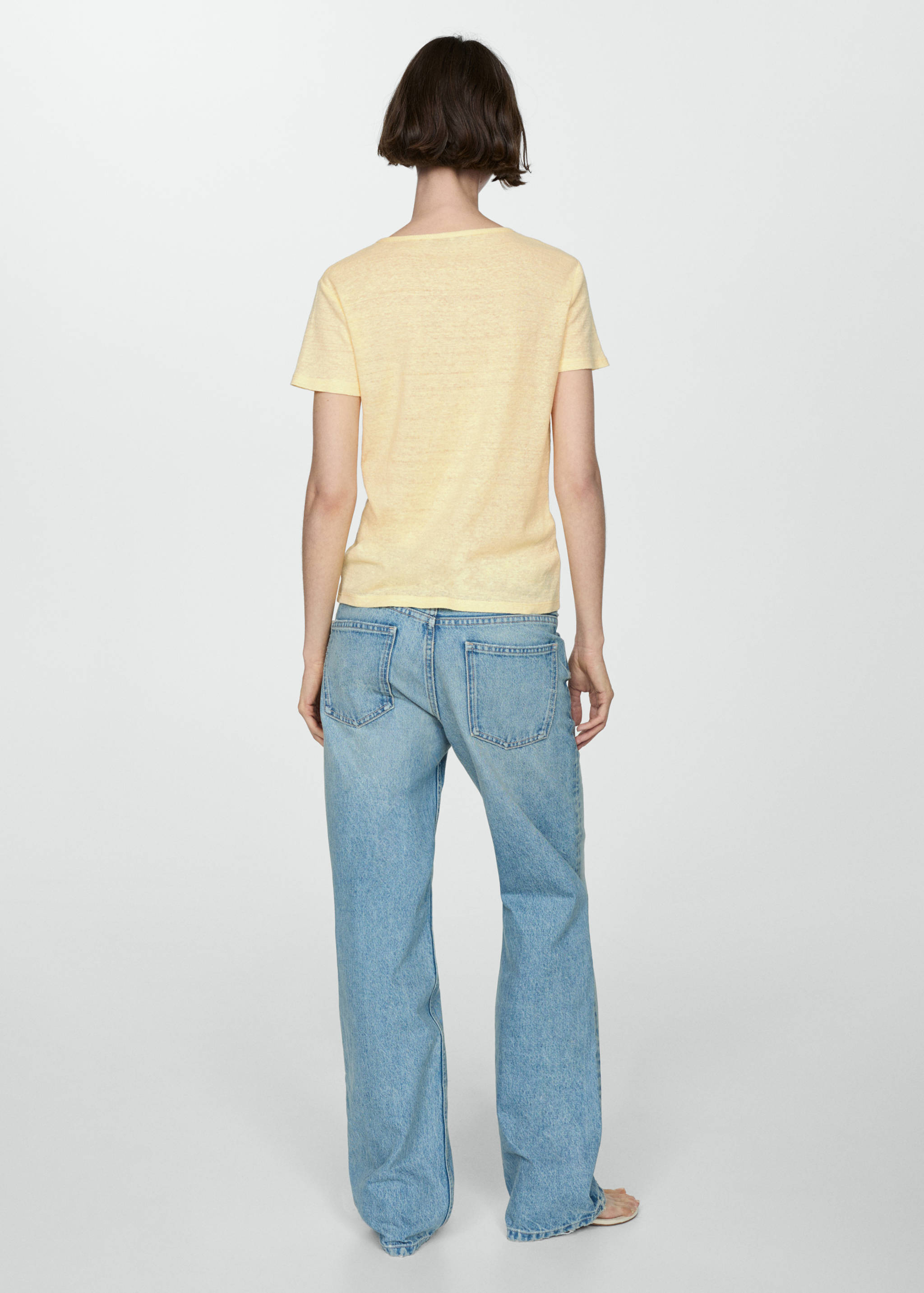 Kurzärmliges Leinen-T-Shirt - Rückseite des Artikels