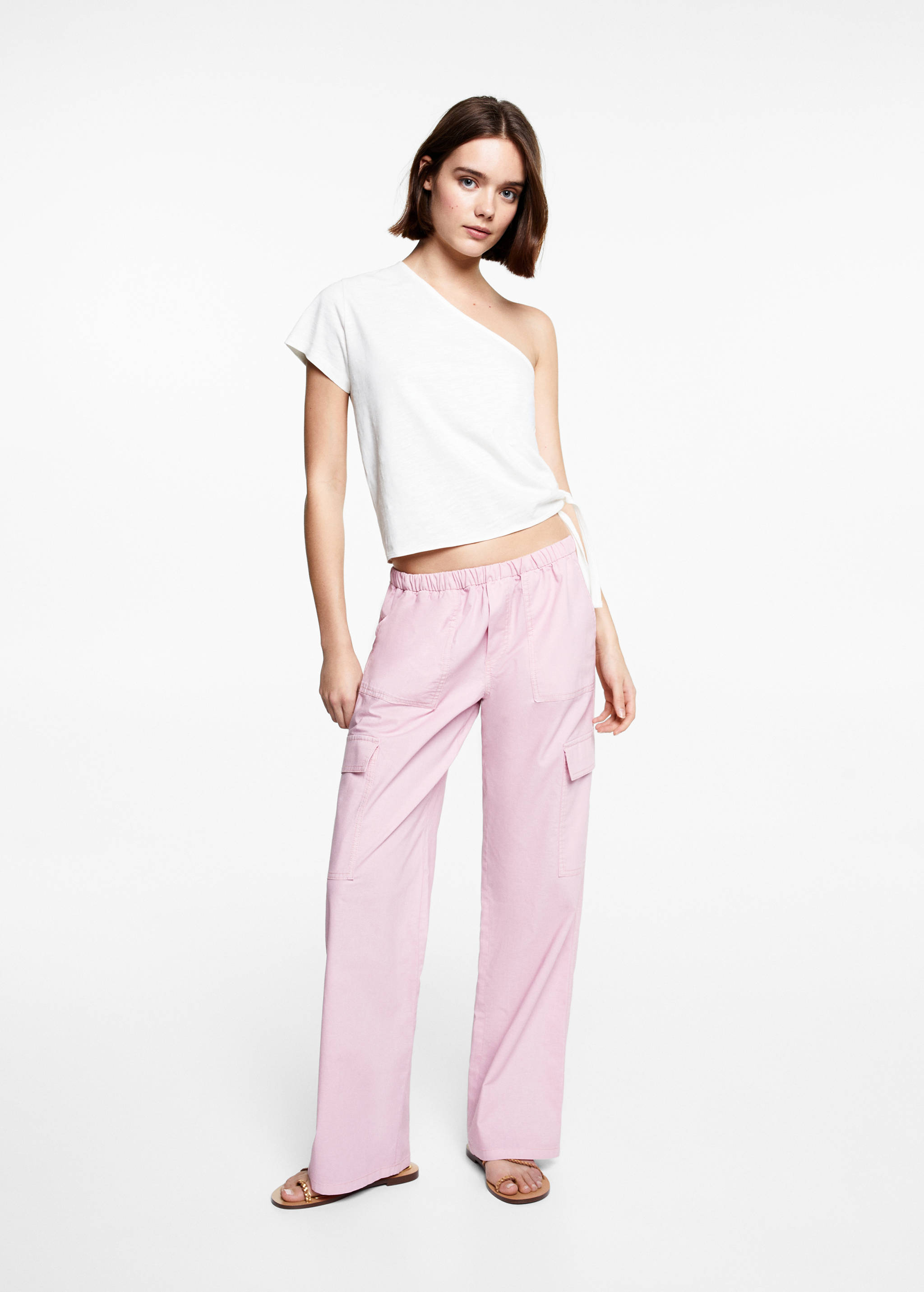 Asymmetrical t-shirt with bow - General plane