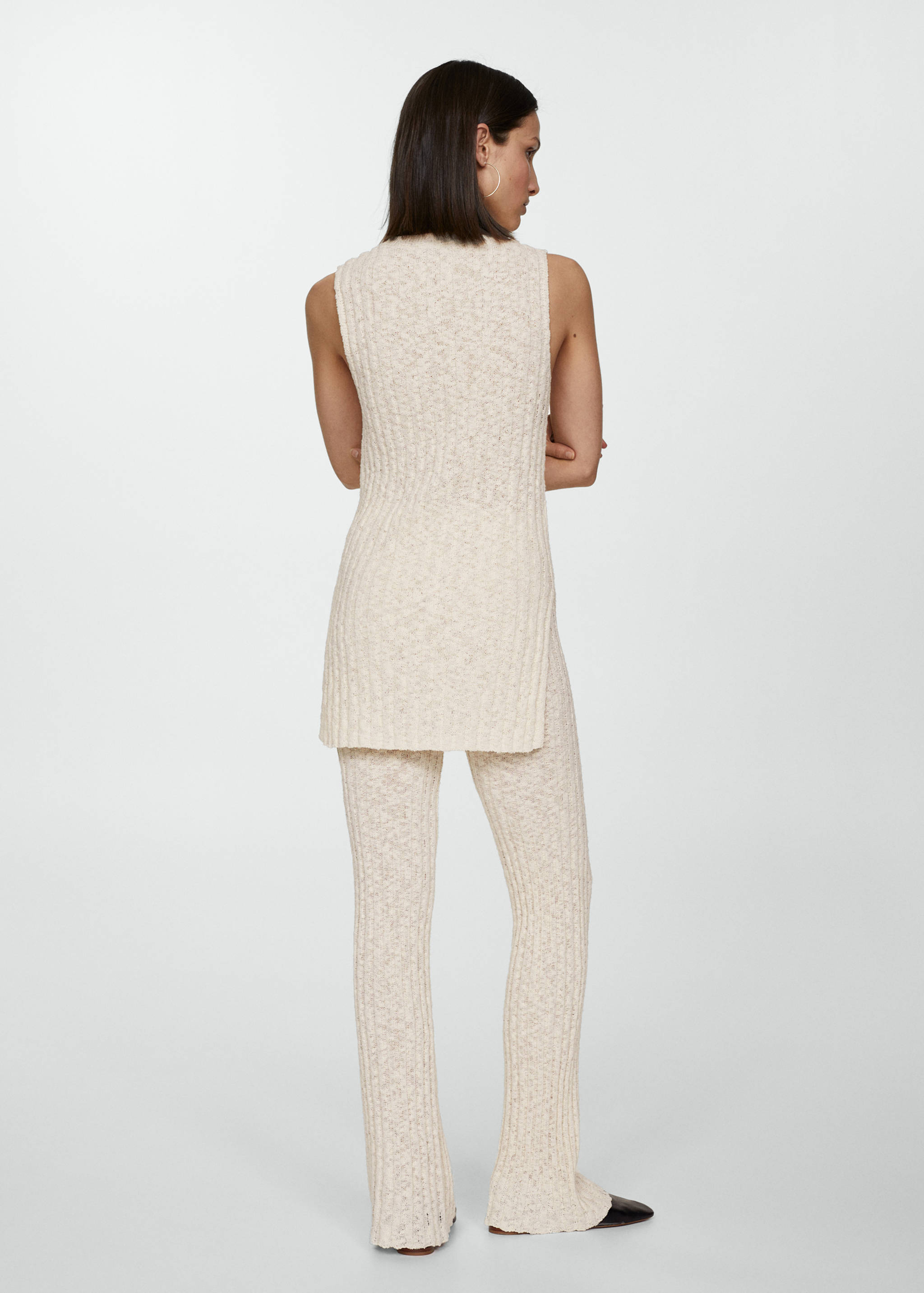 Flared ribbed knitted pants - Reverse of the article