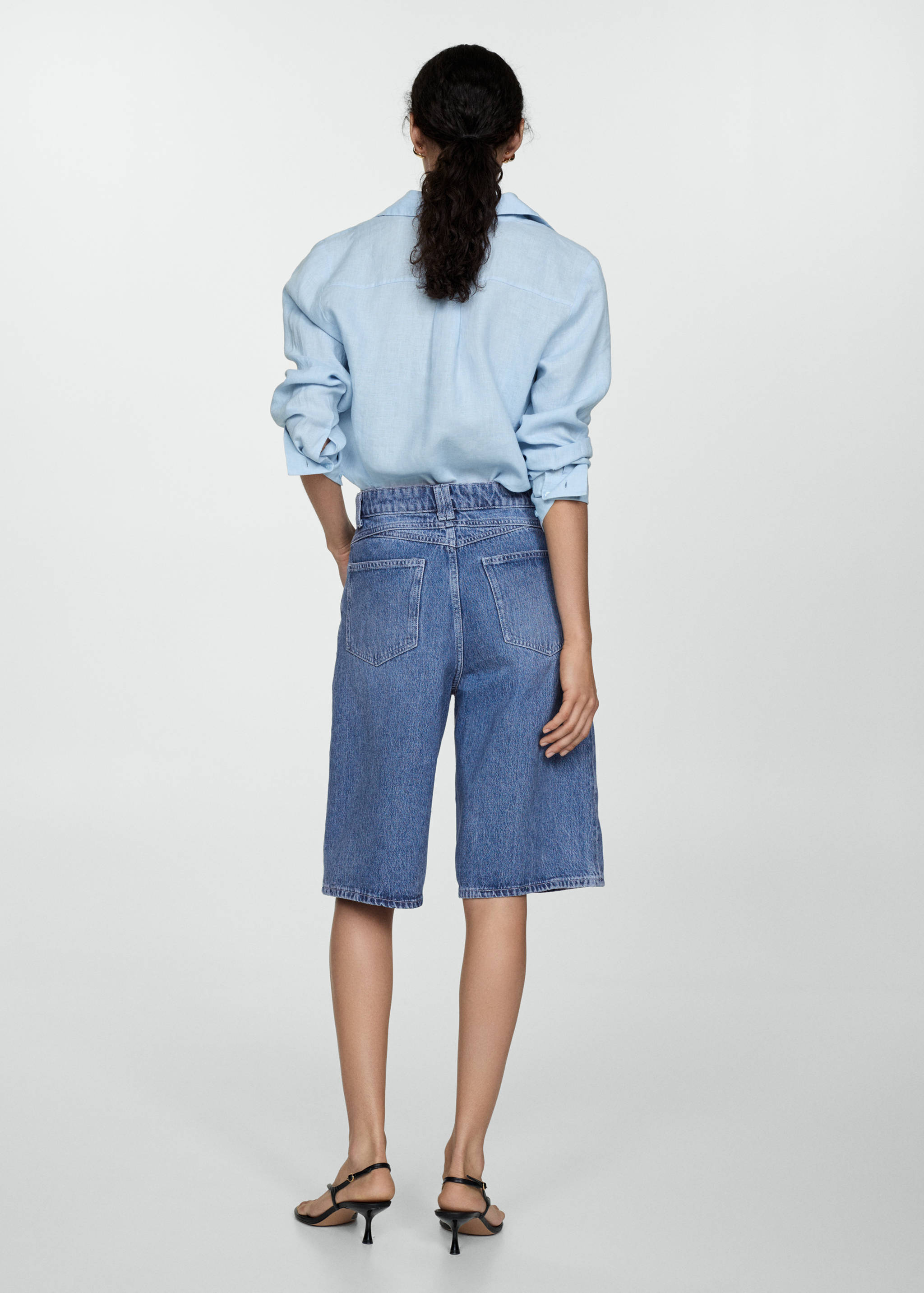 Straight-fit denim bermuda shorts - Reverse of the article