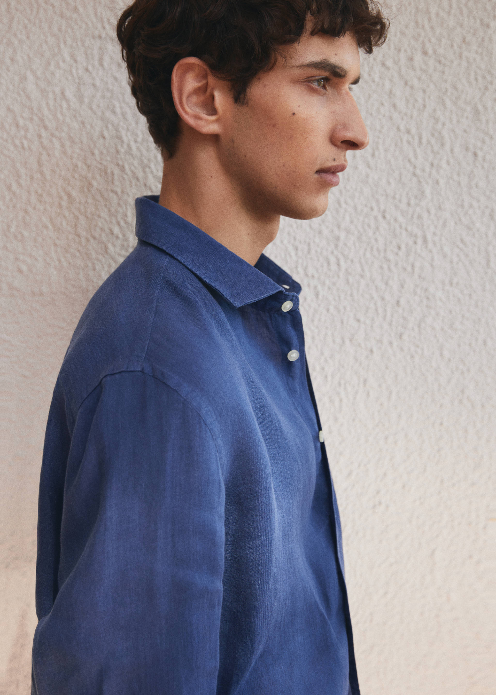 Classic fit 100% linen shirt - Details of the article 5