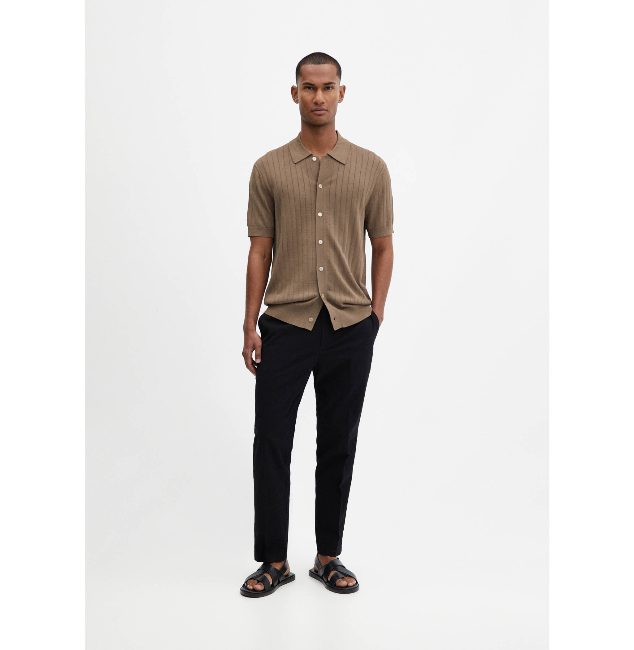 Strick-Poloshirt mit Knöpfen - Allgemeine Ansicht