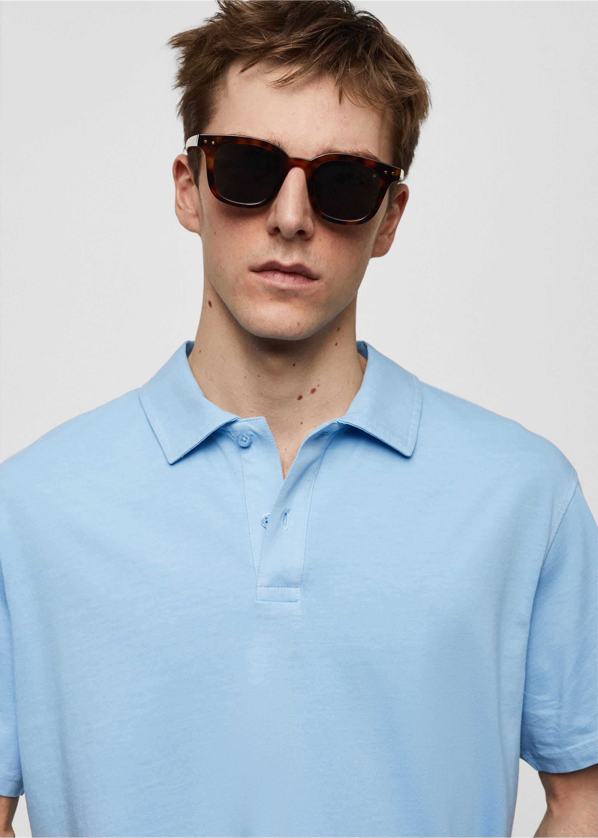 100% cotton relaxed-fit polo shirt - Details of the article 1, Sky Blue. Ref: 67077701-00.