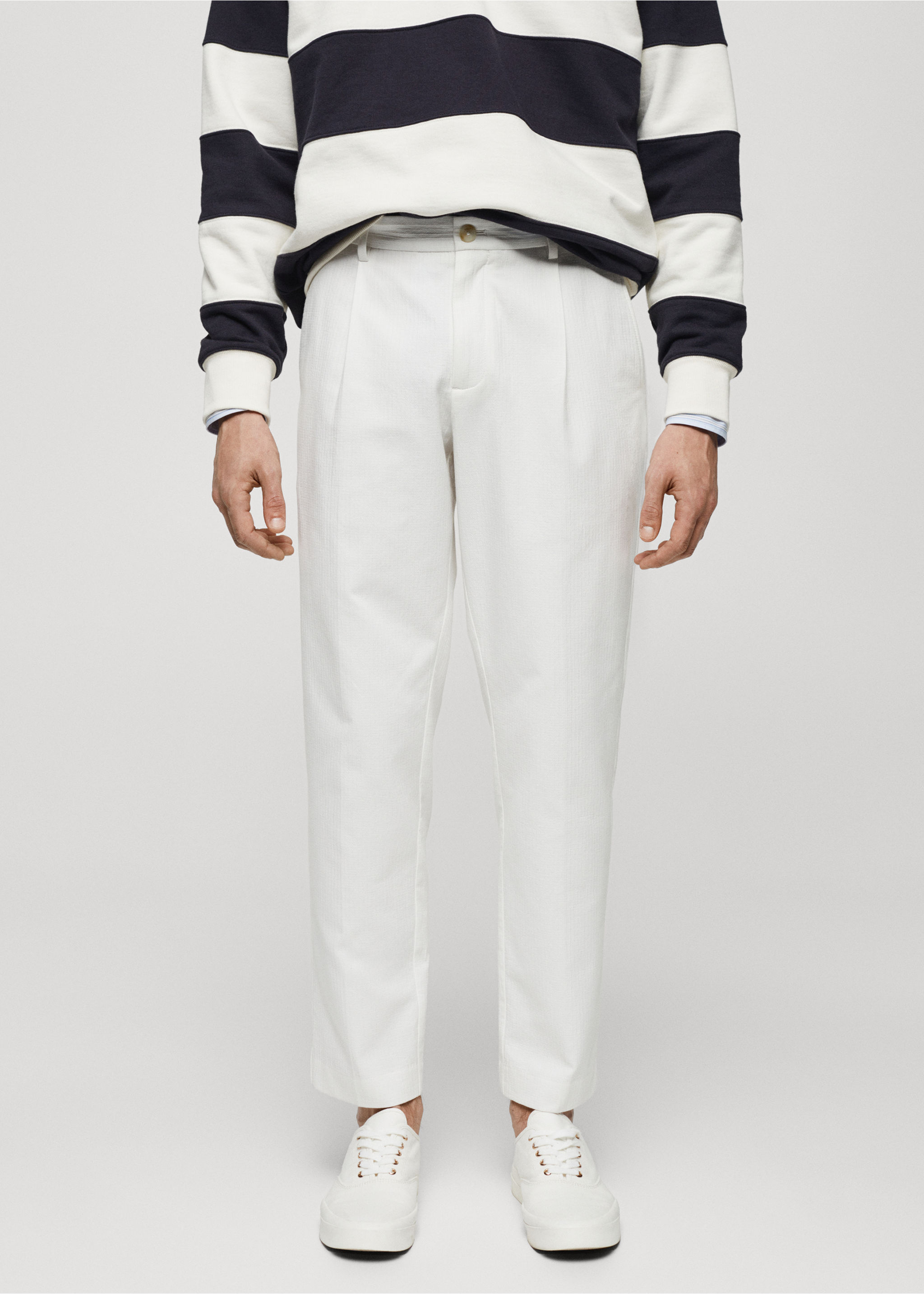 Pantalon coton brodé à pinces - Plan moyen