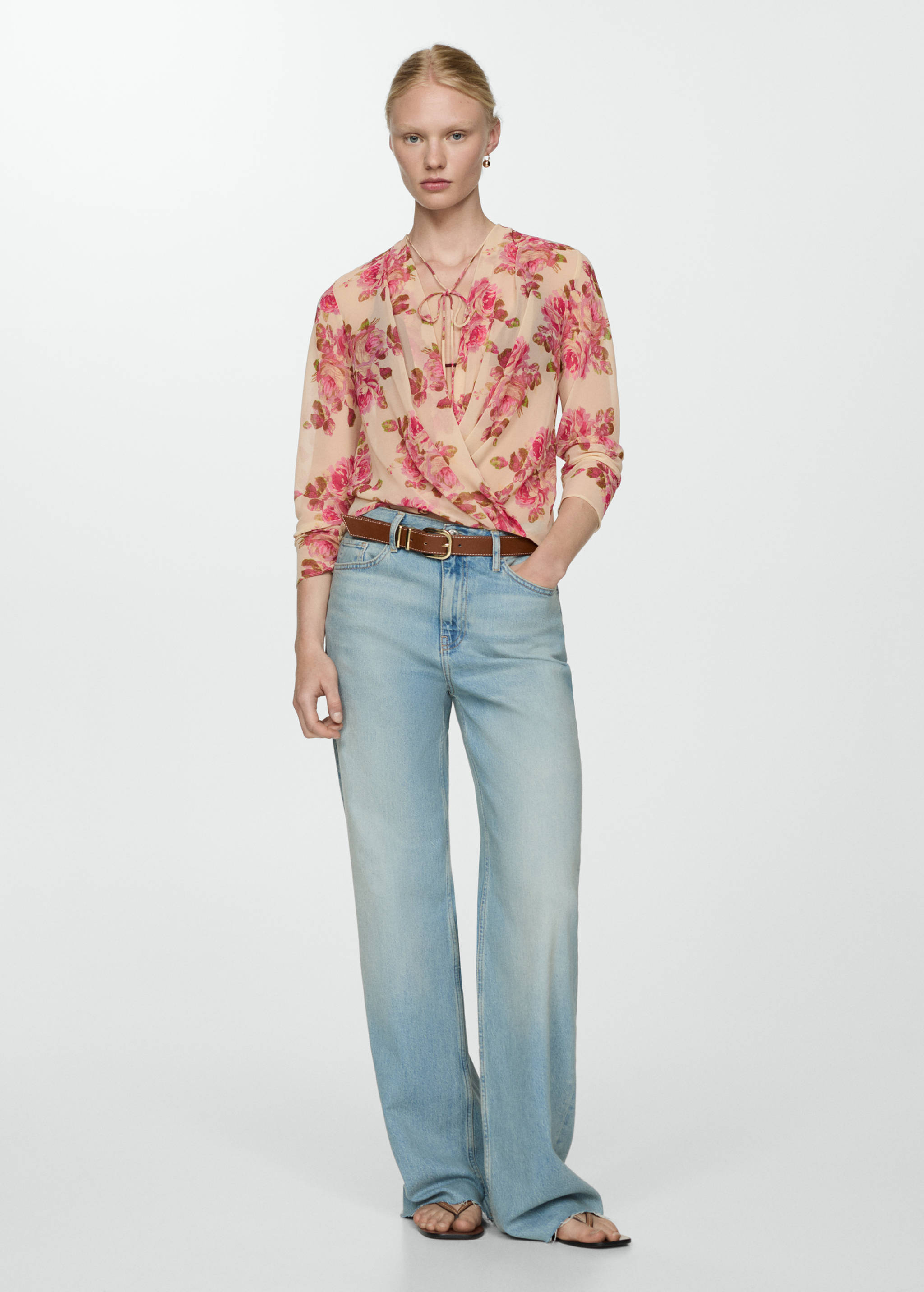 Floral print crossover blouse - General plane