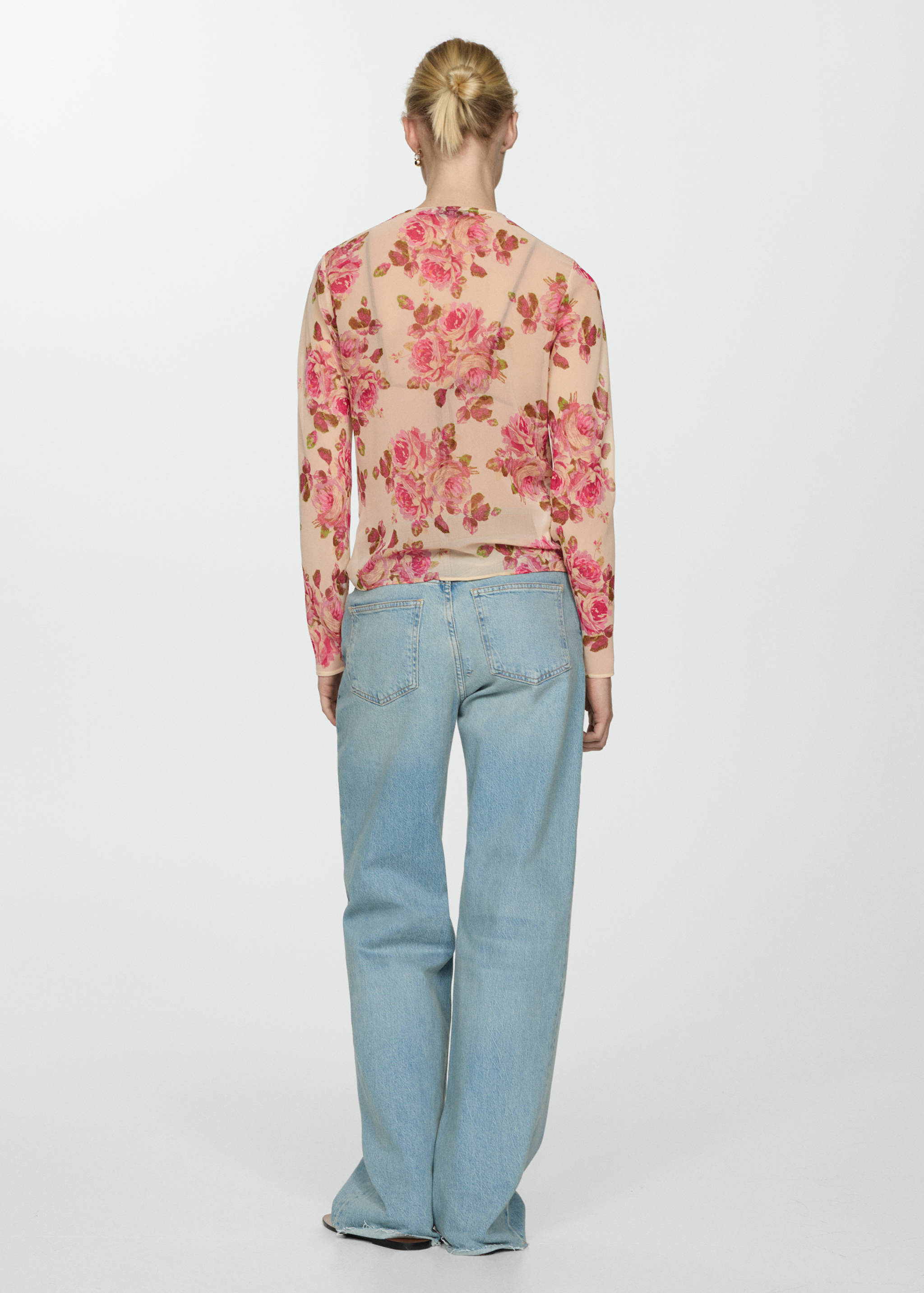 Floral print crossover blouse - Reverse of the article