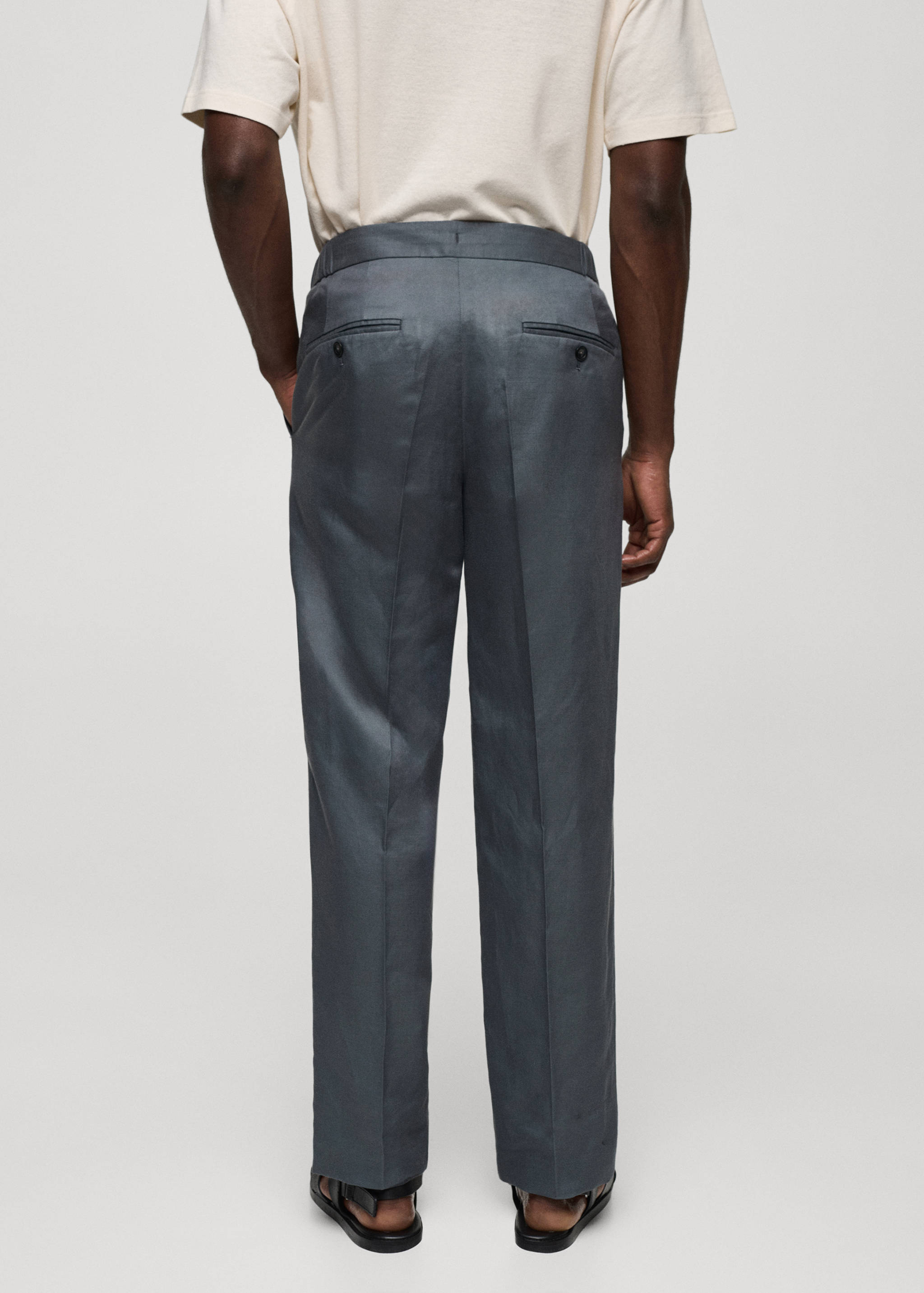 Tencel-linen pleated trousers - Reverse of the article
