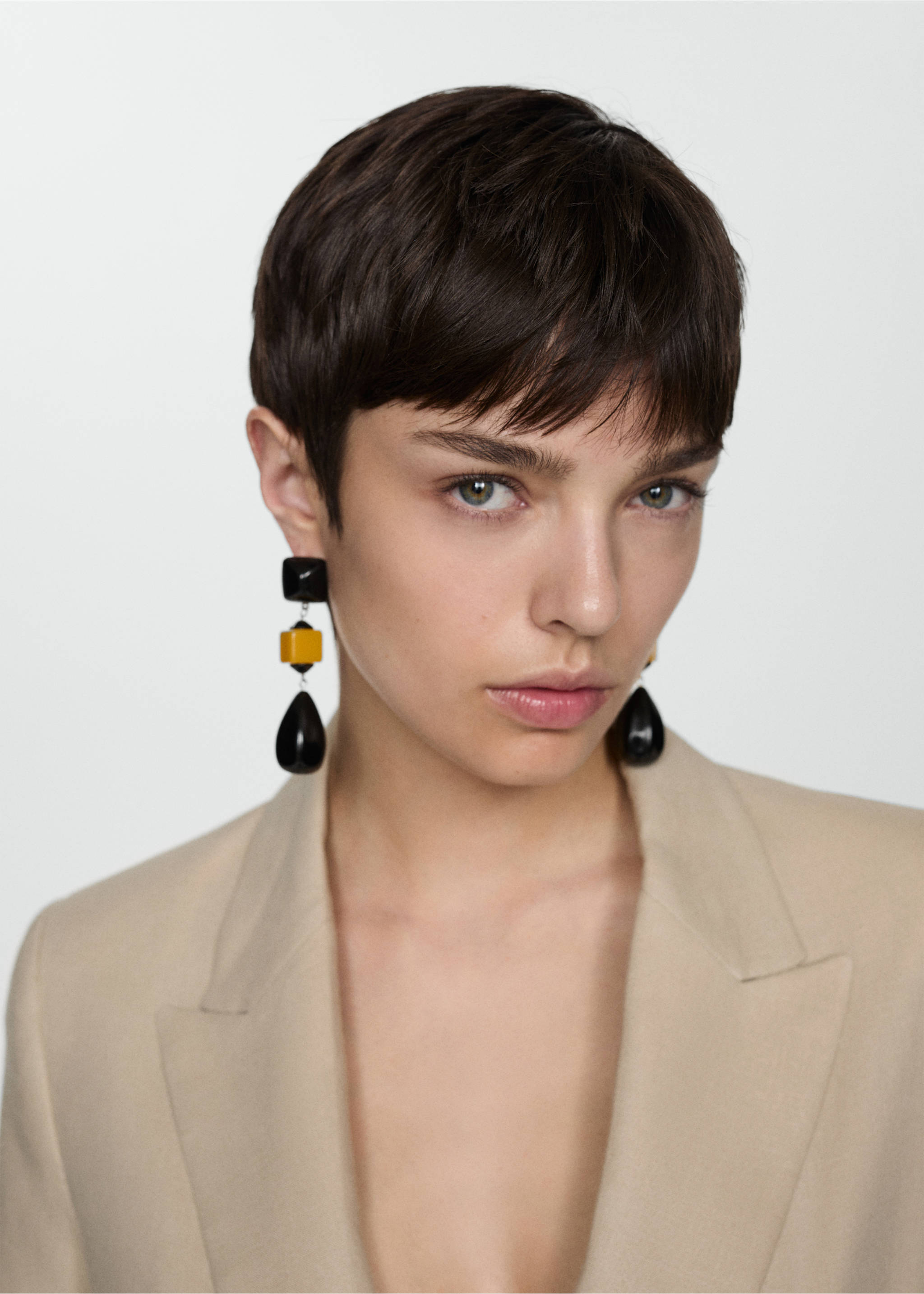 Leinenblazer mit geknöpften Manschetten - Detail des Artikels 1, Hellgrau/Pastellgrau. Ref: 67078654-00.