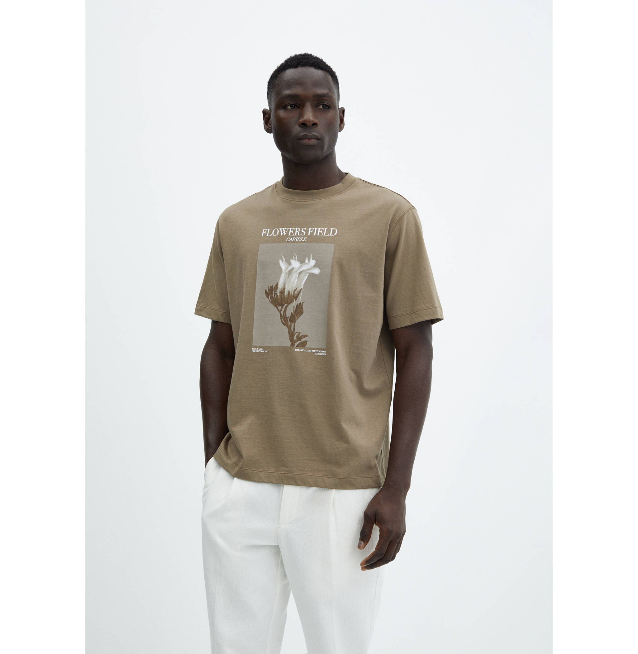 Camiseta slim fit estampado - Plano medio