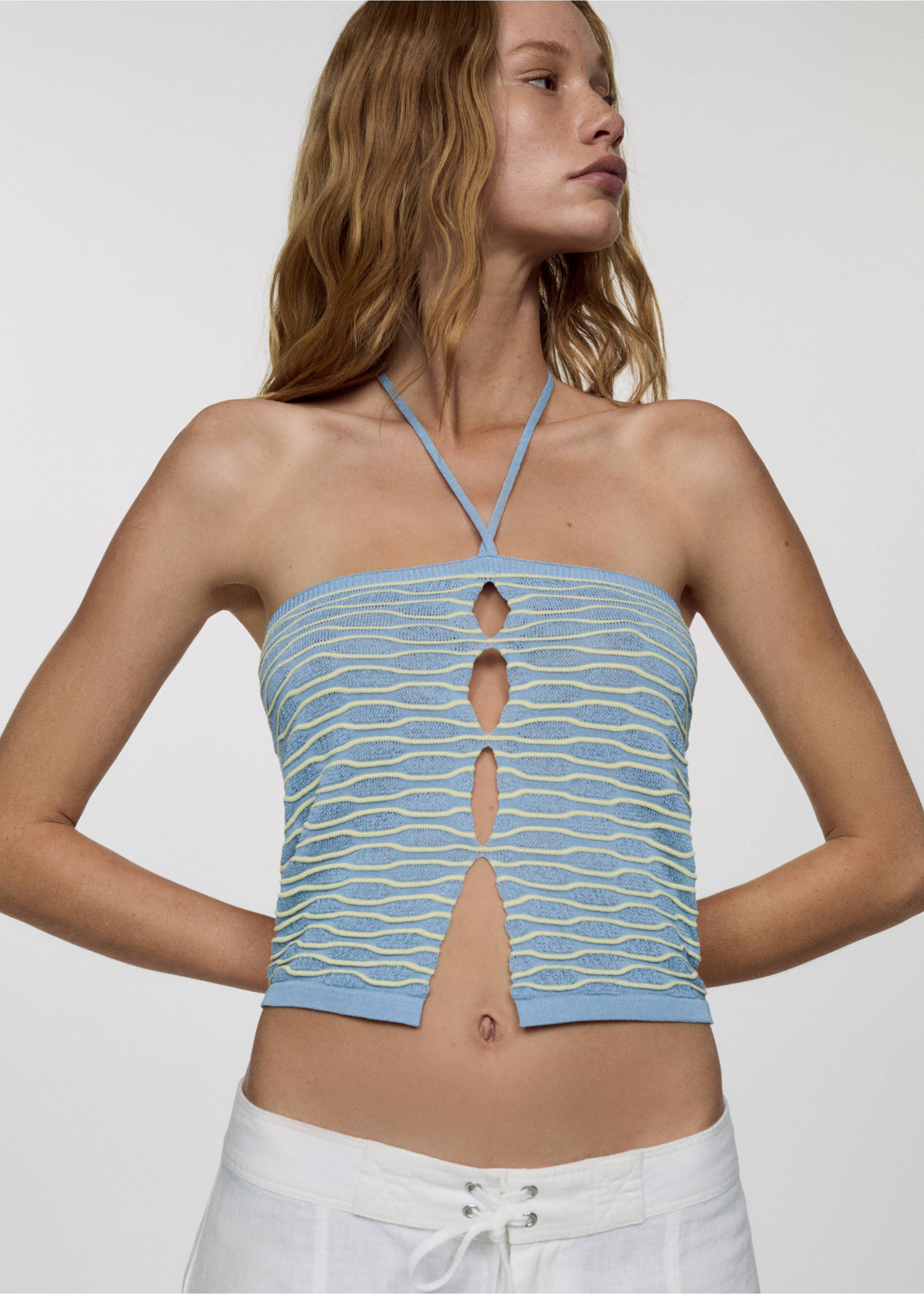 Top halter cu textură - Plan mediu, Albastru. Ref: 67079227-00.