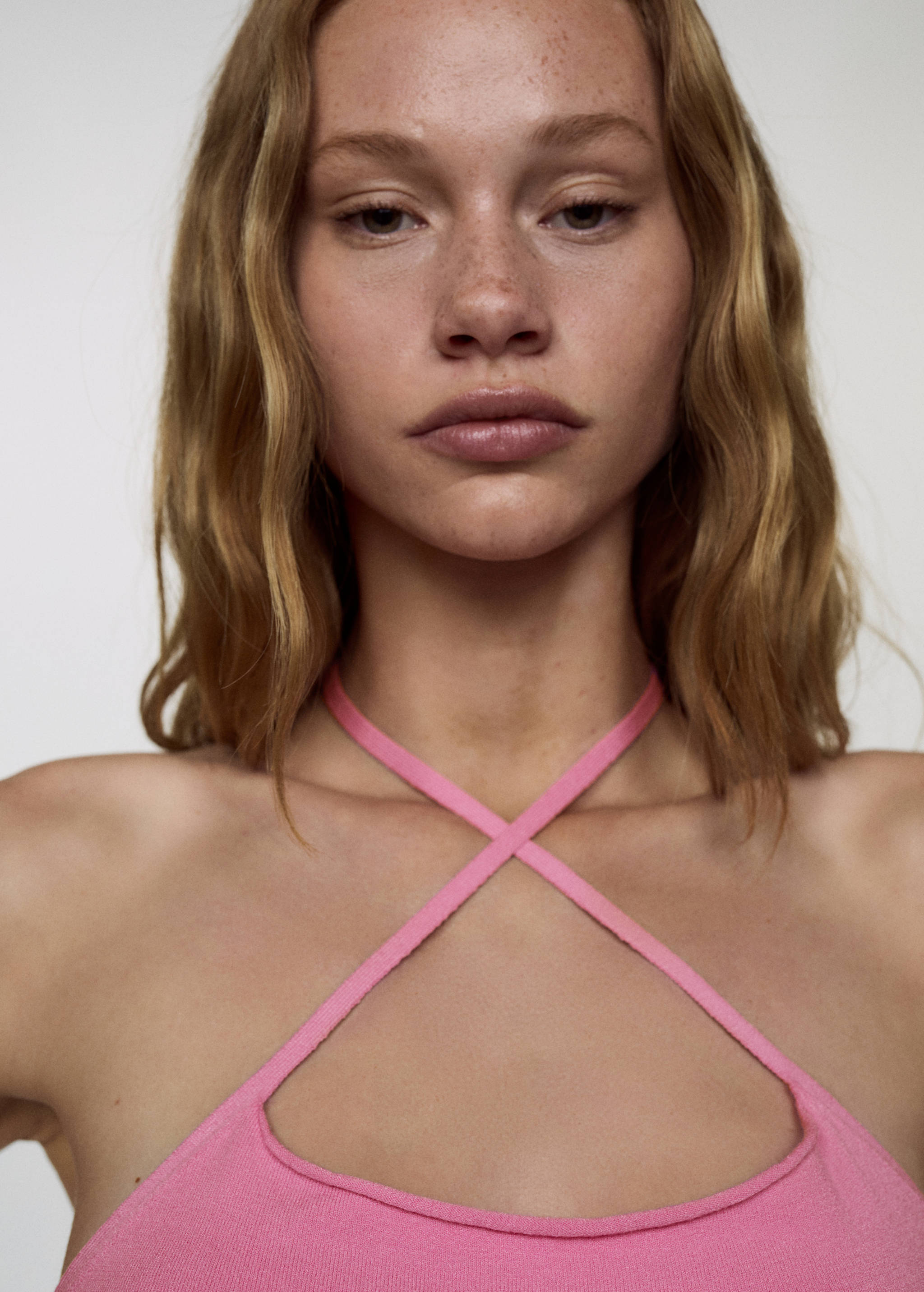 Vestido halter entallado - Detalle del artículo 1