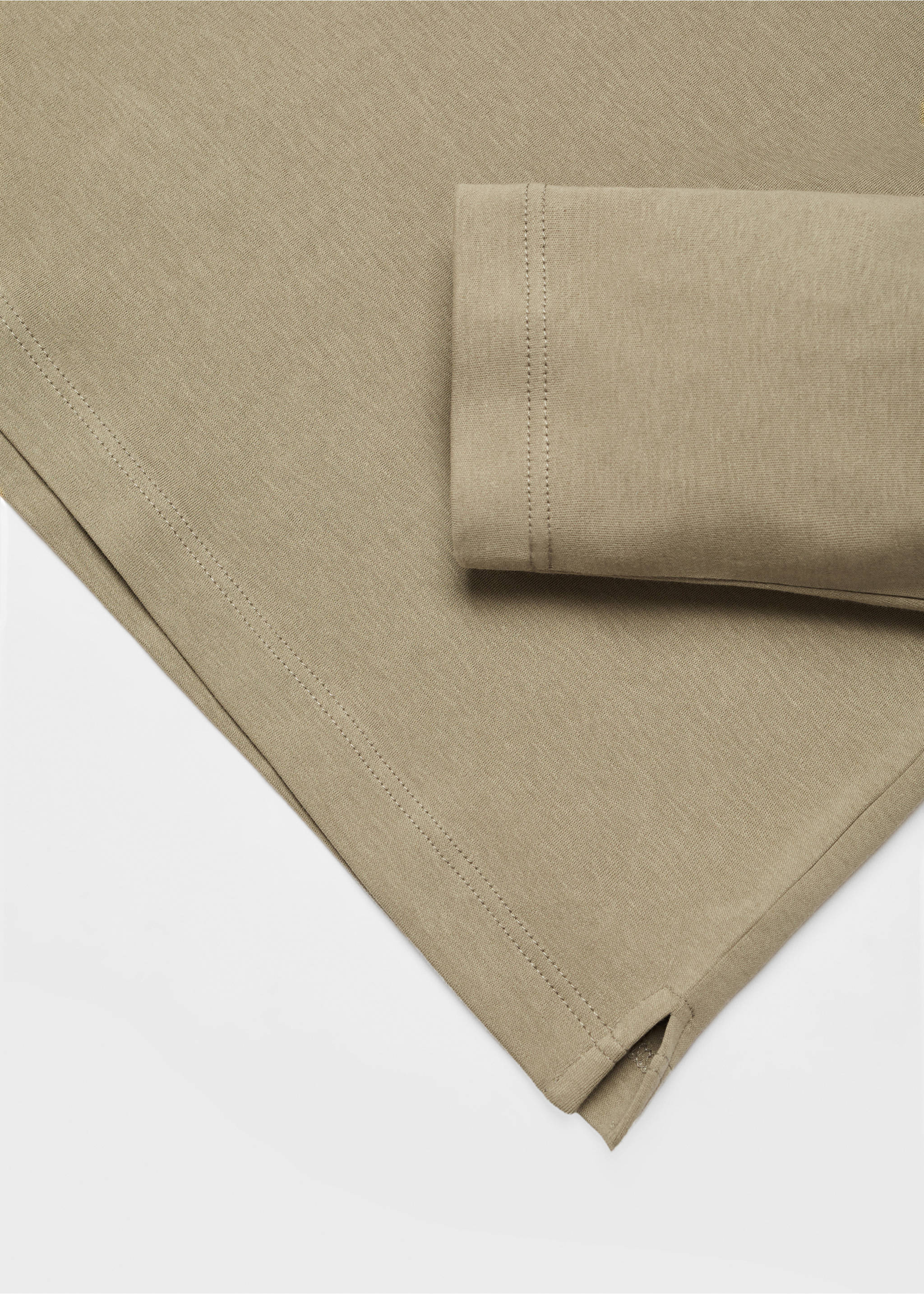 Camiseta 100% algodón manga larga - Detalle del artículo 8, Oliva. Ref: 67080438-00.