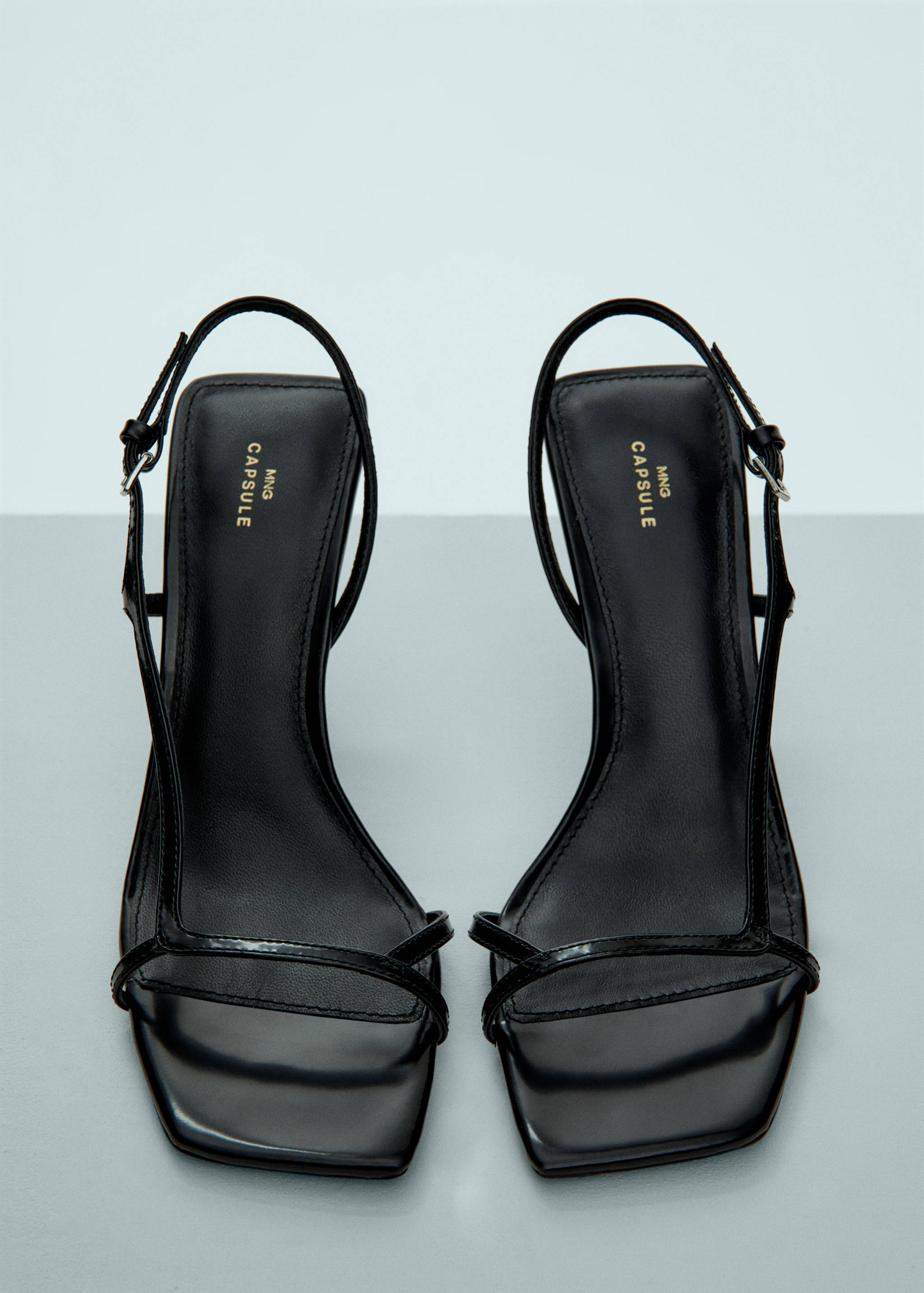 Leather straps sandals - Details of the article 2