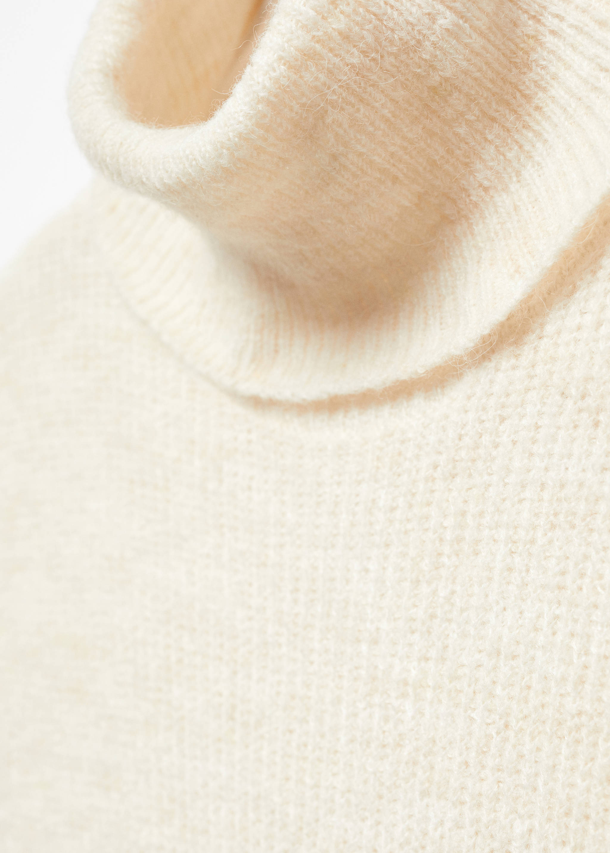 Strickkleid mit Rollkragen - Detail des Artikels 8
