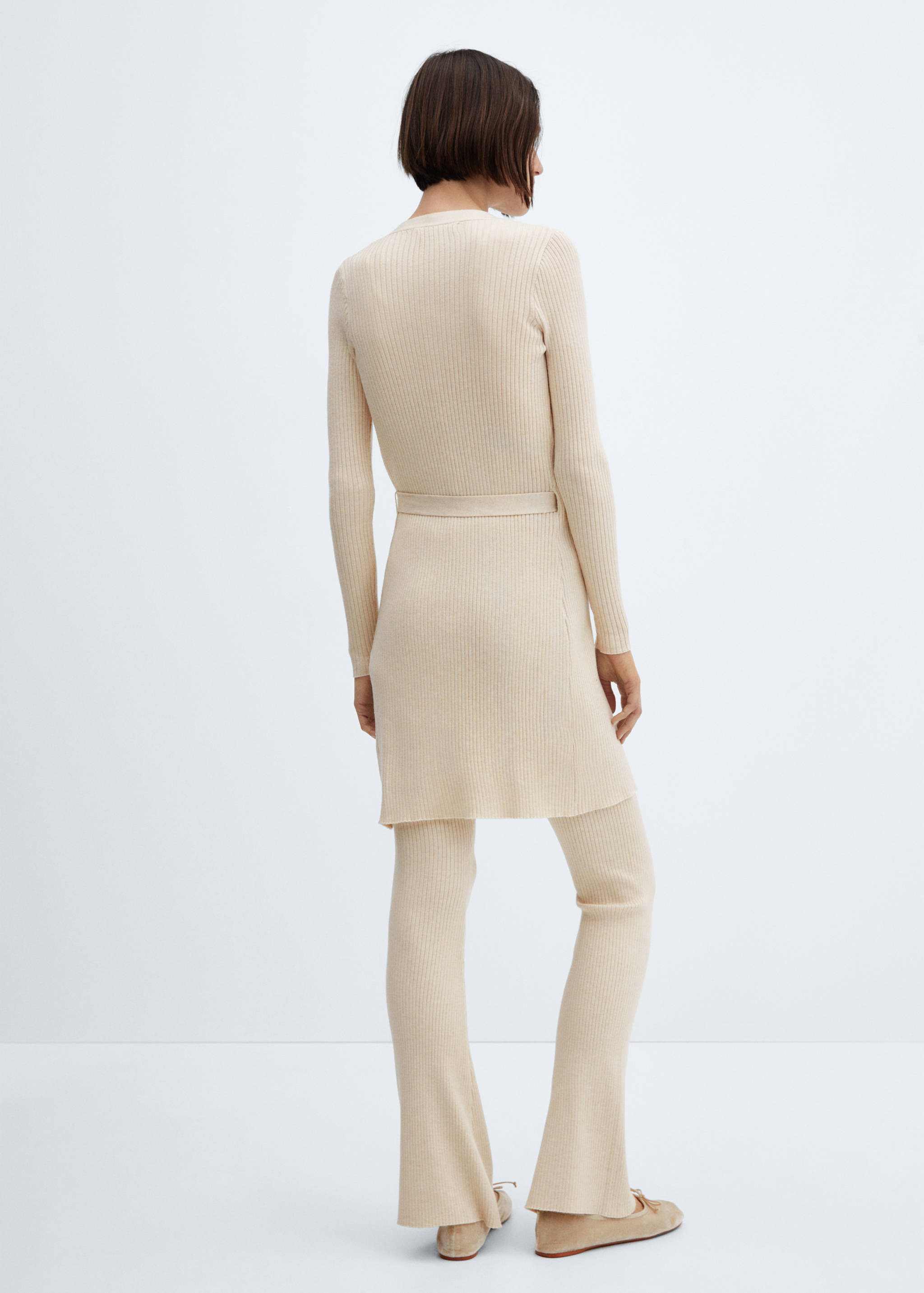 Wrap cable knit cardigan - Reverse of the article