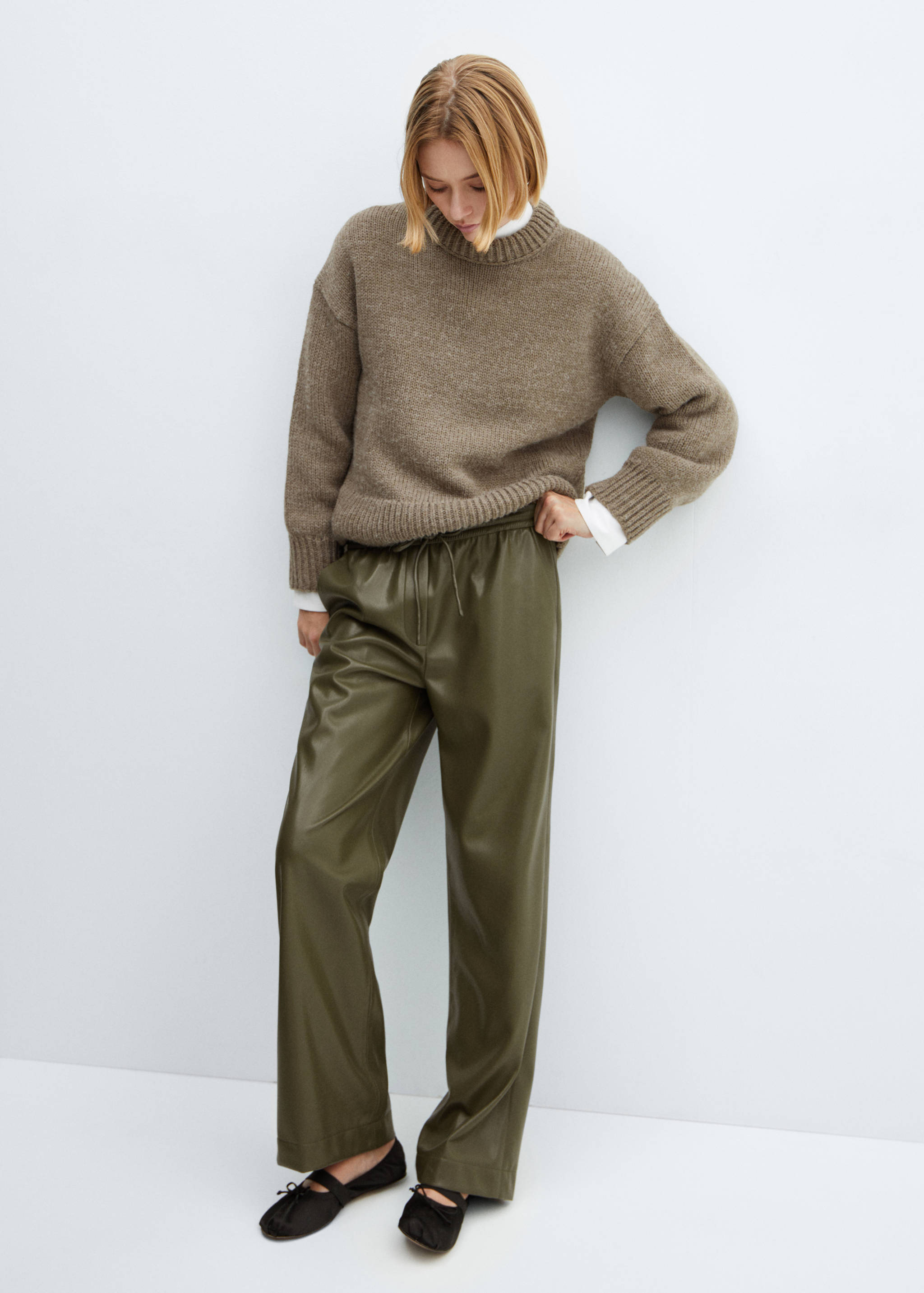 Hose mit elastischem Bund in Leder-Effekt - Detail des Artikels 2