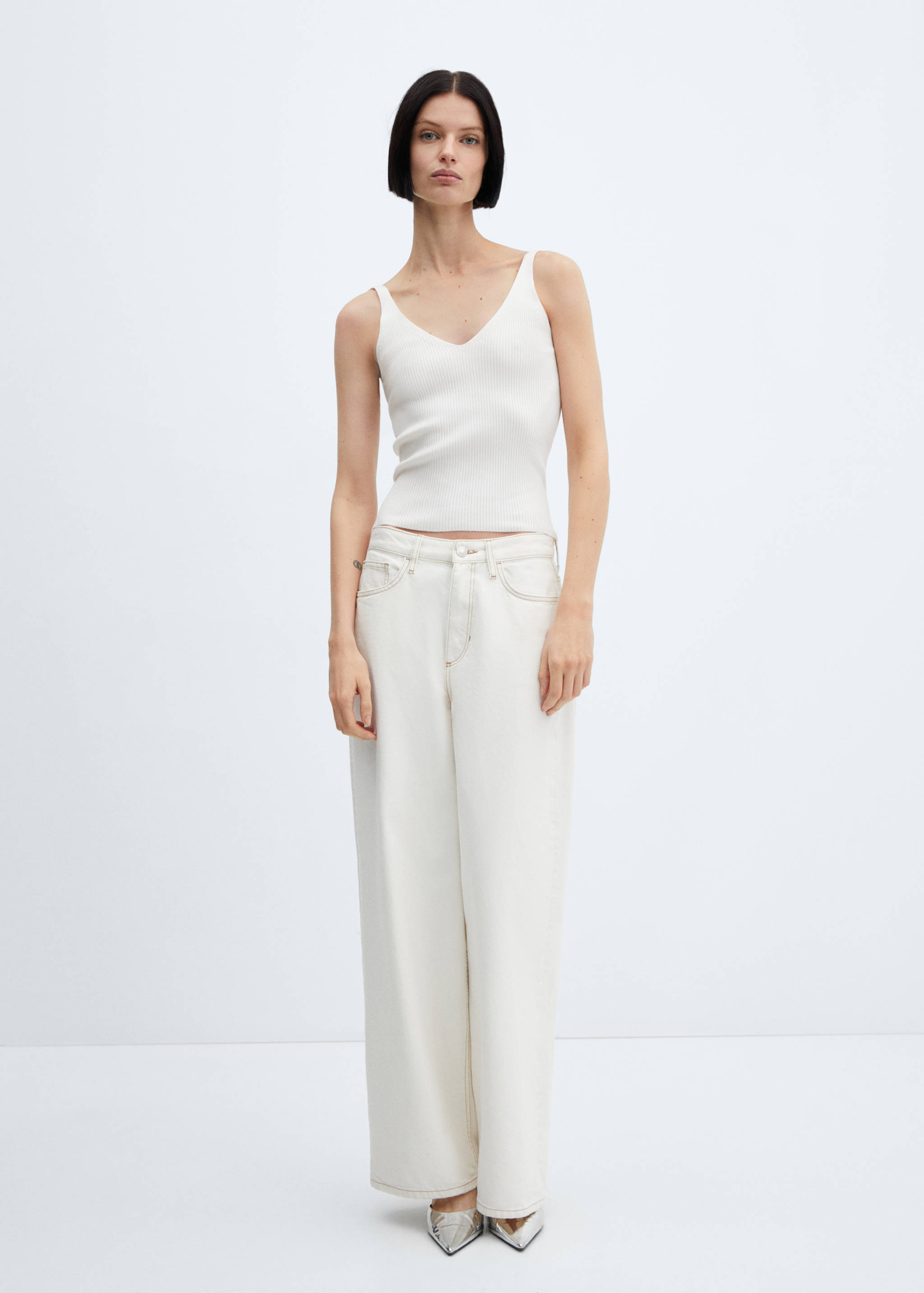 Strick-Top mit V-Ausschnitt - Allgemeine Ansicht