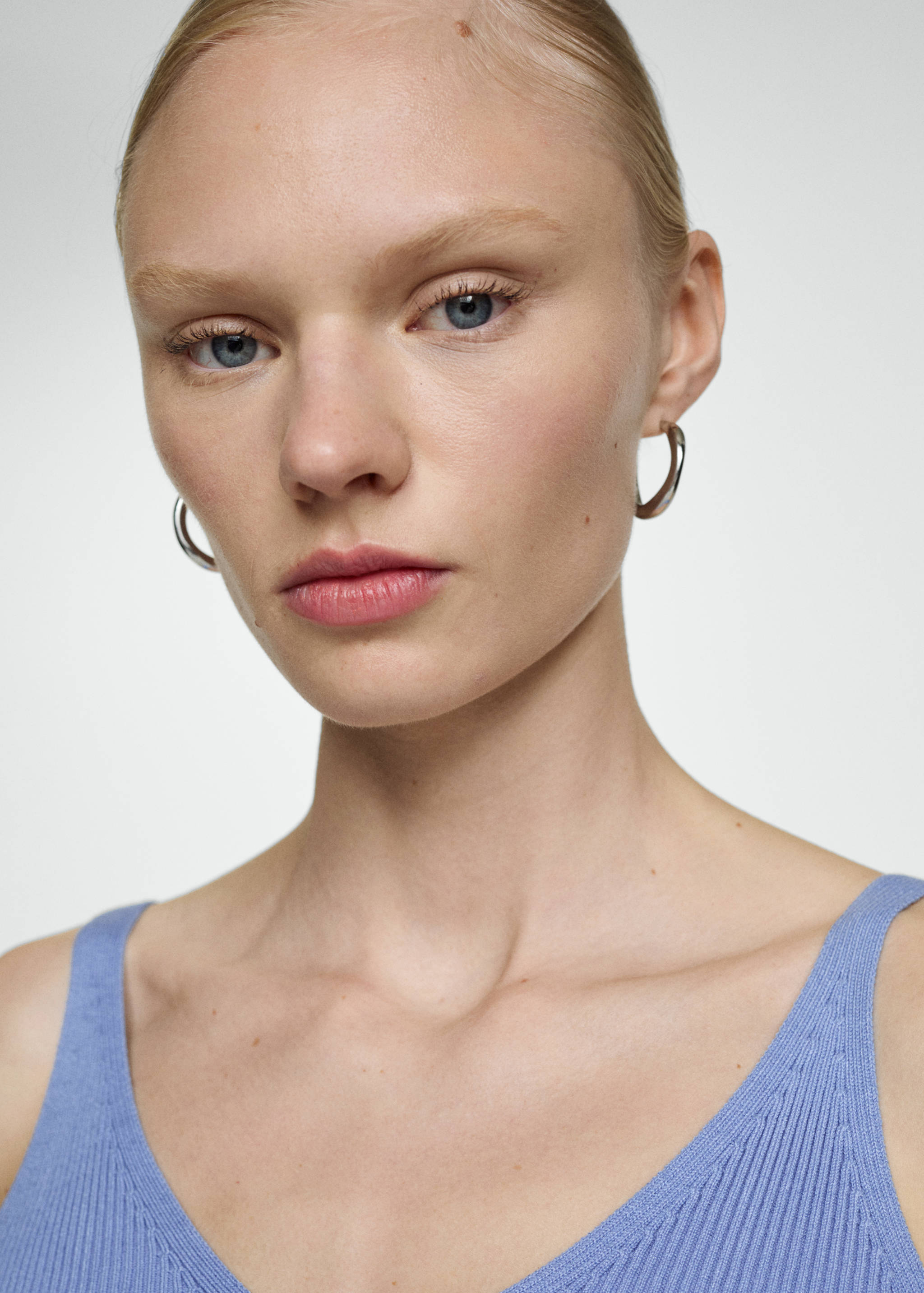 Strick-Top mit V-Ausschnitt - Detail des Artikels 1