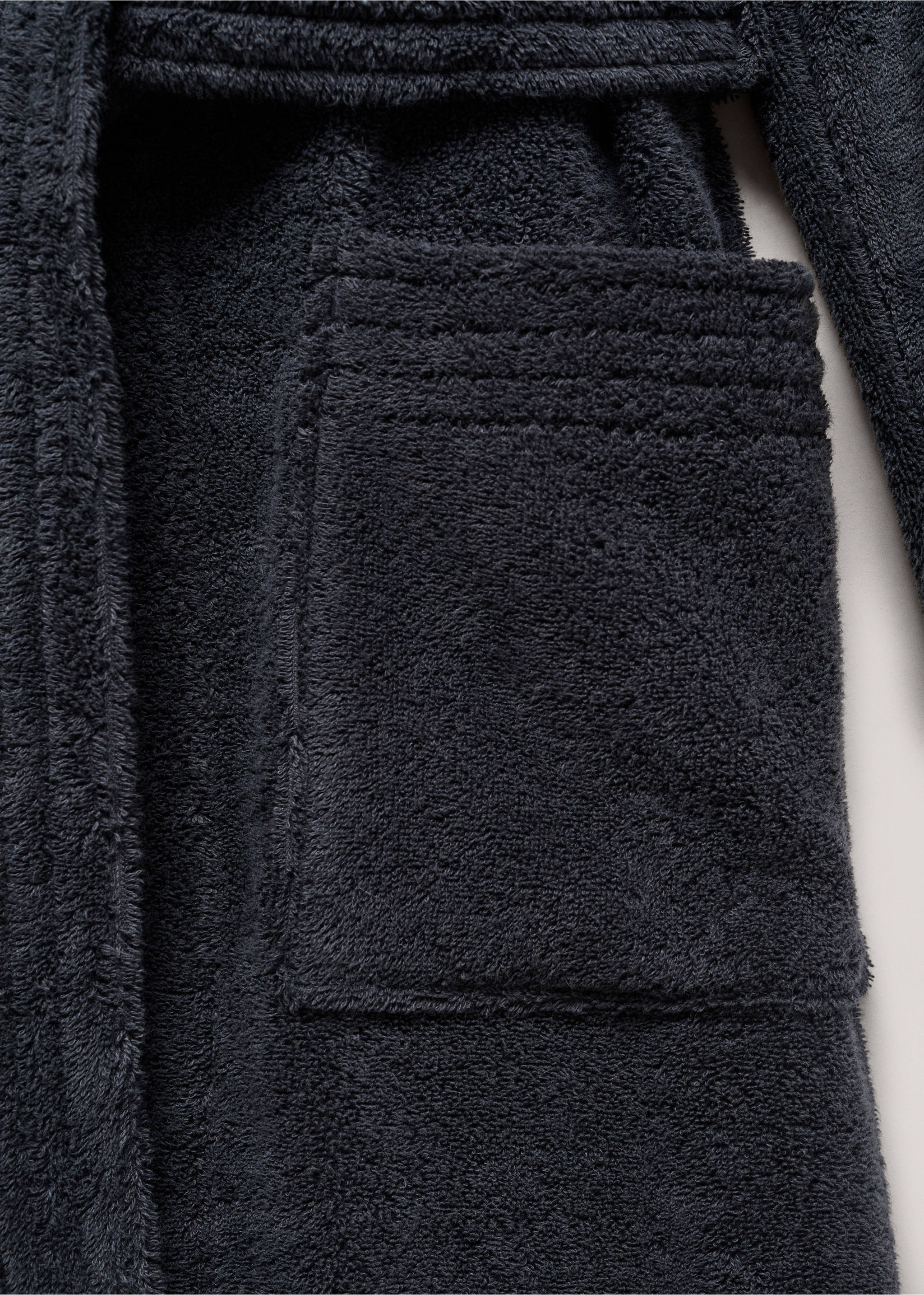 100% cotton bathrobe - Details of the article 1, Dark Navy. Ref: 67080486-00.