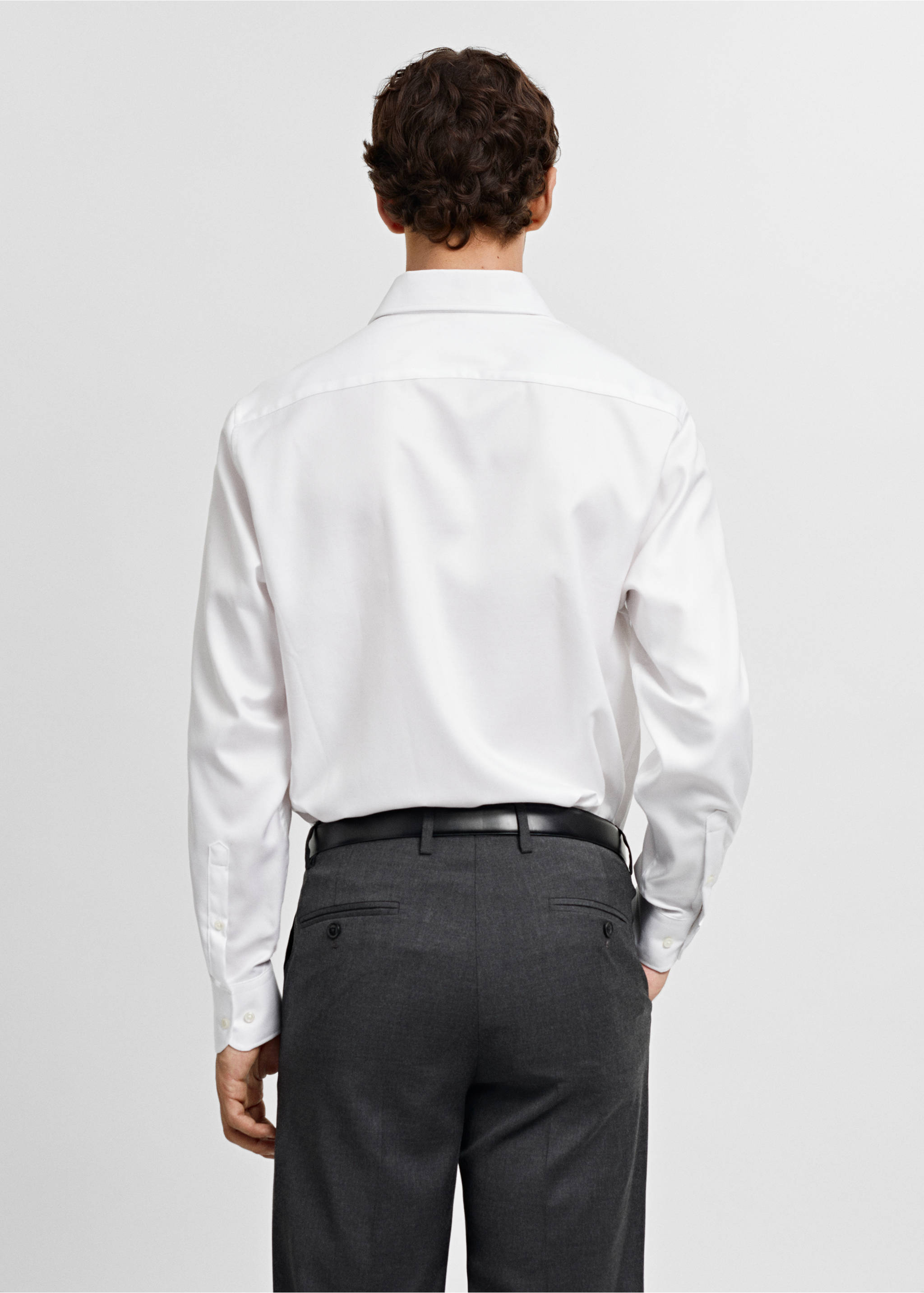 Regular-fit structured suit shirt - Reverse of the article, White. Ref: 67080622-00.