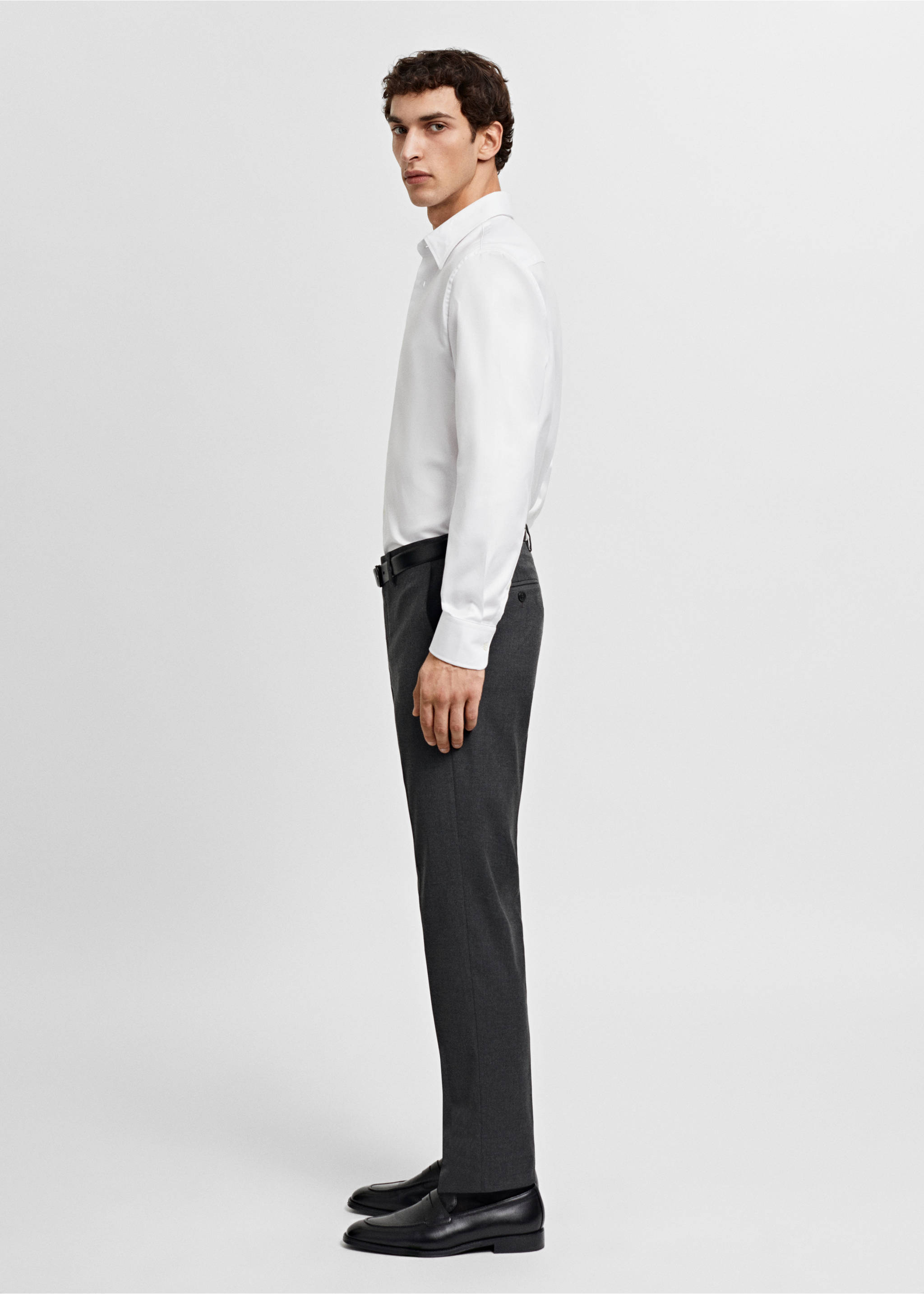 Regular-fit structured suit shirt - Details of the article 2, White. Ref: 67080622-00.