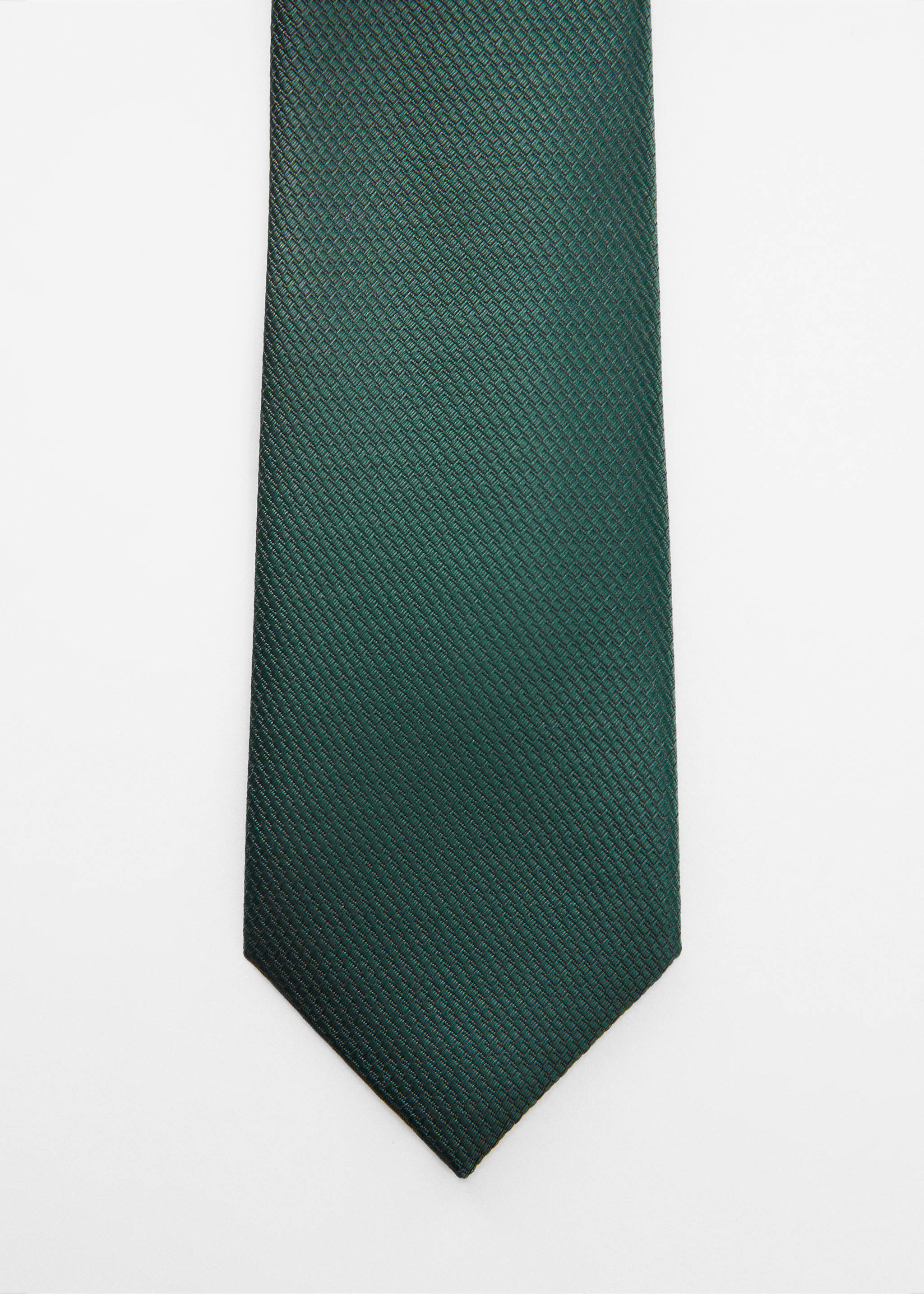 Crease-resistant structured tie - null
