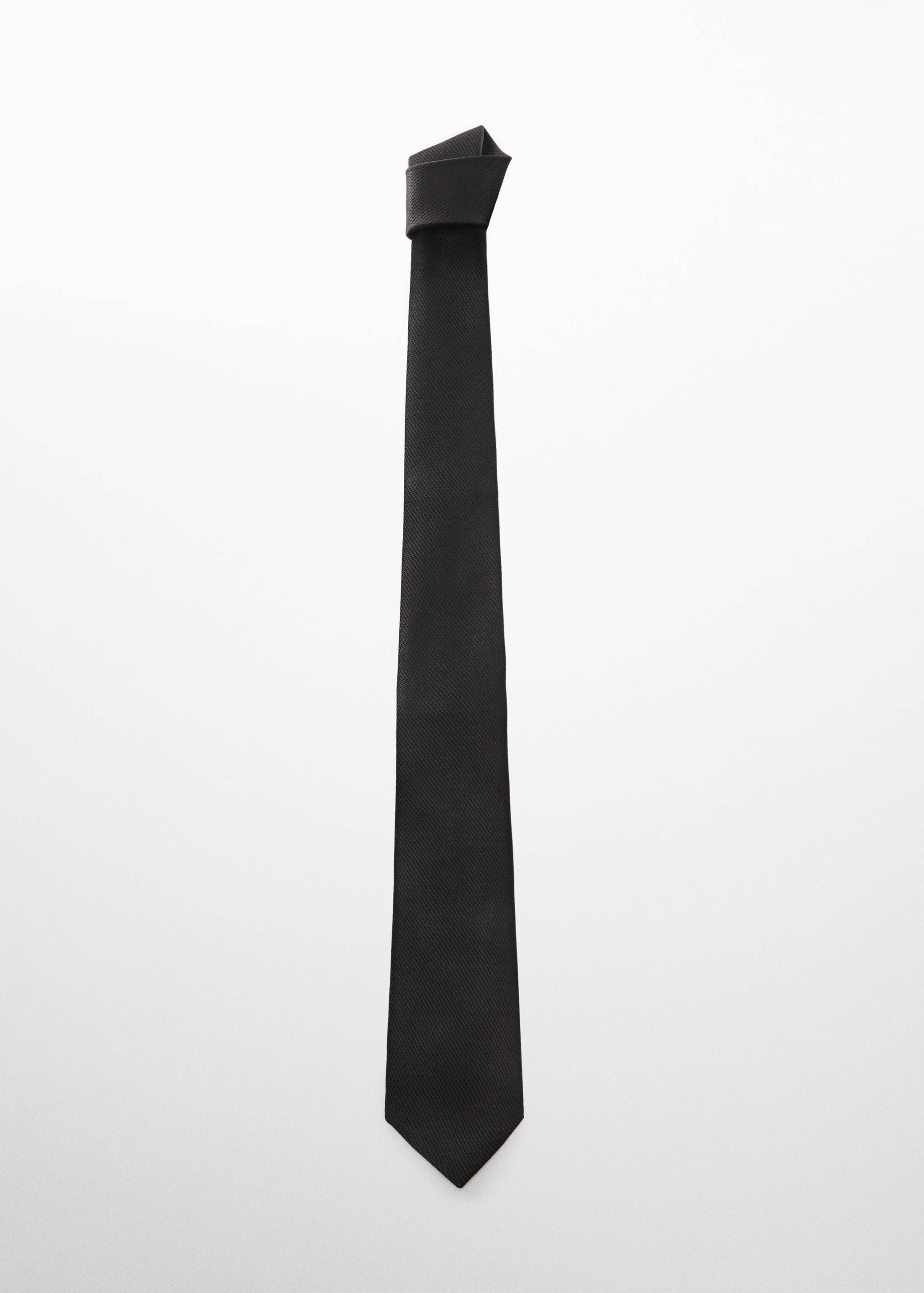 Crease-resistant structured tie - Article without model