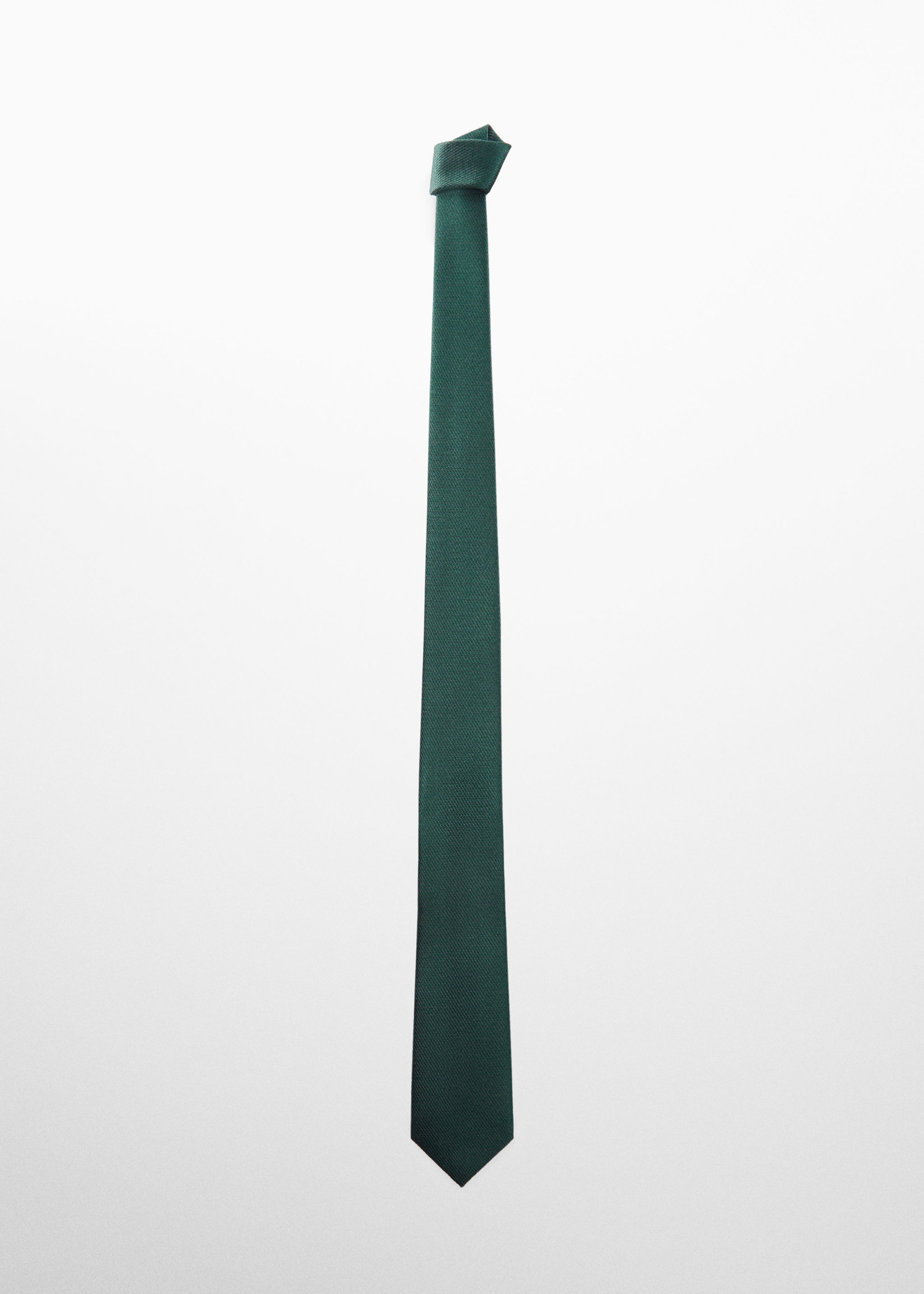 Crease-resistant structured tie - Article without model