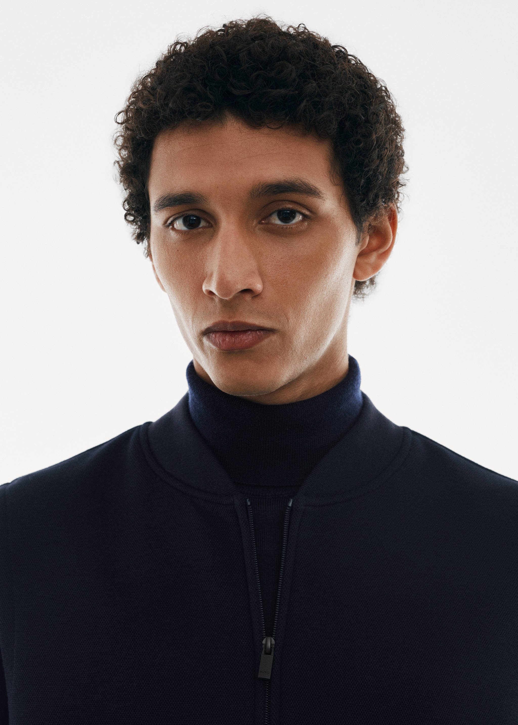 Breathable structured gilet - Details of the article 1