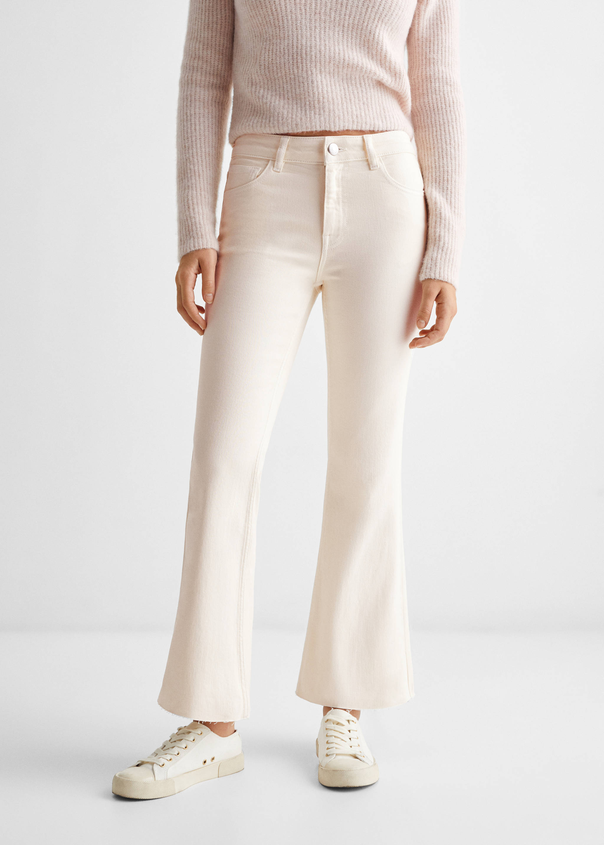 Kurze Flared-Jeans - Detail des Artikels 3