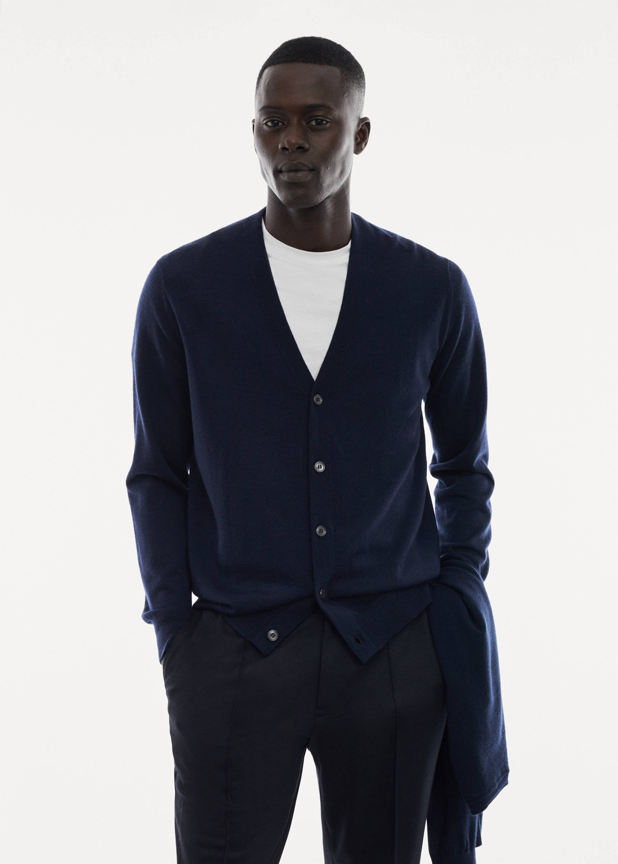 Cárdigan 100% lana merino - Plano medio