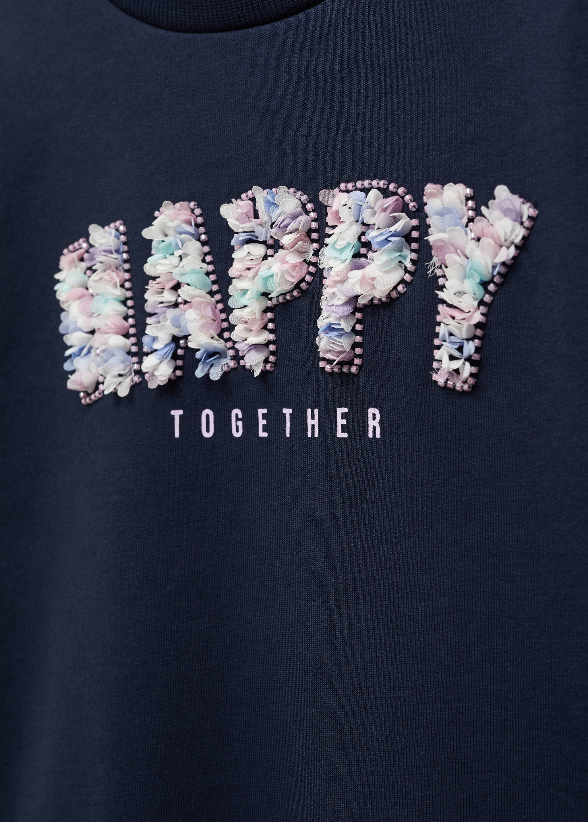 Sweatshirt mit aufgesticktem Schriftzug - Detail des Artikels 8