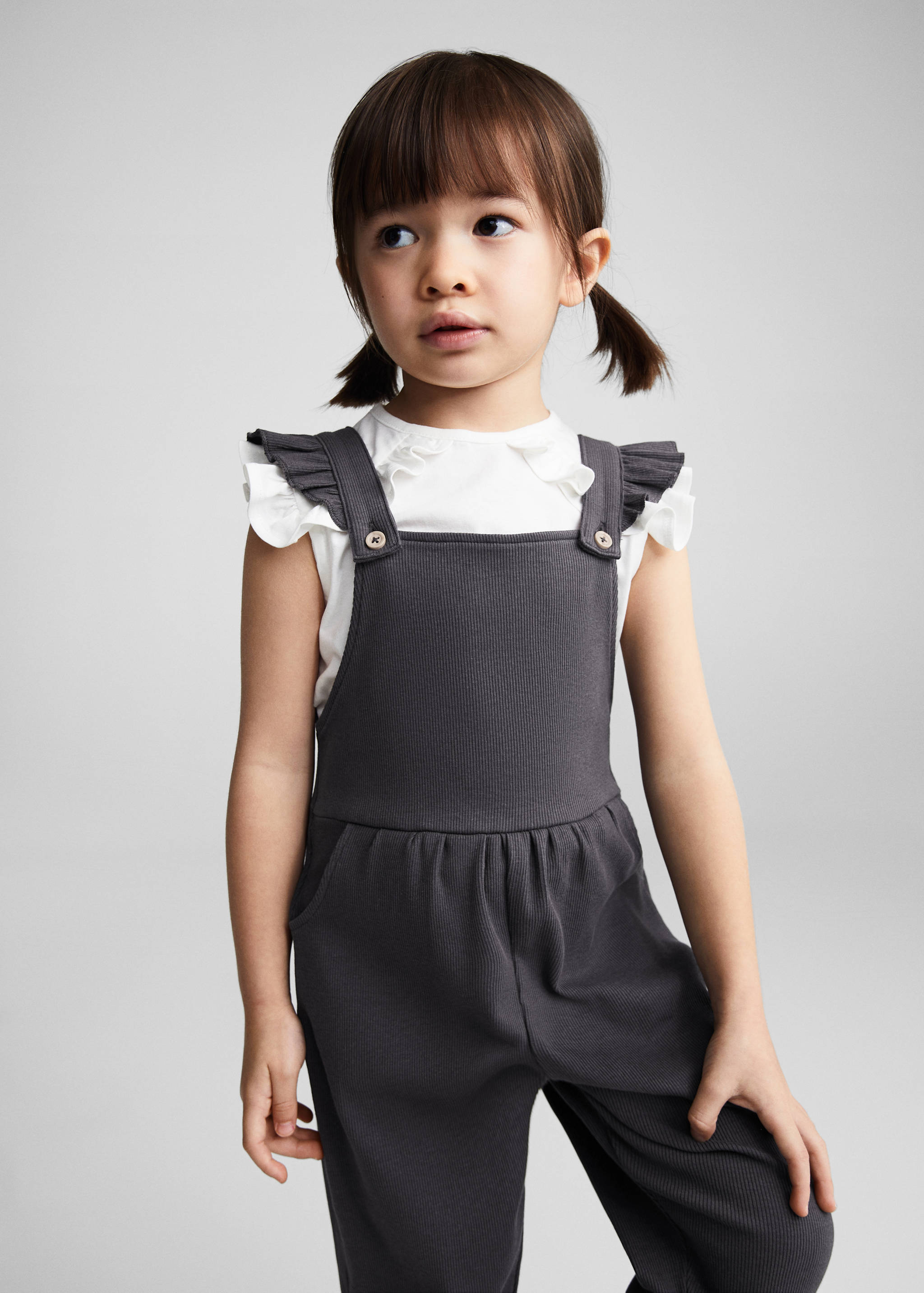 Latzhose aus Bio-Baumwolle - Mittlere Ansicht