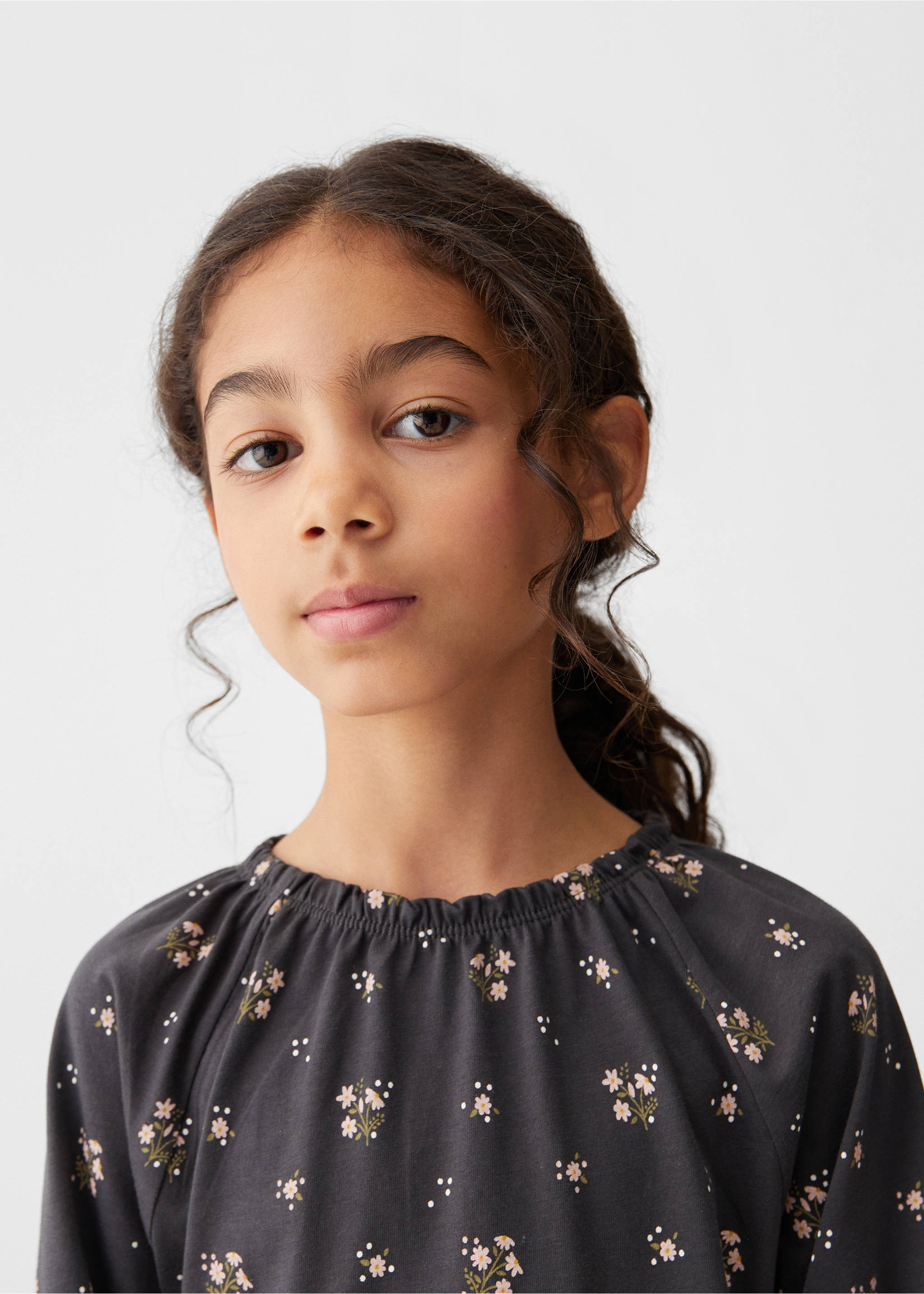 Printed long sleeve t-shirt - Details of the article 1, Charcoal. Ref: 67080662-00.