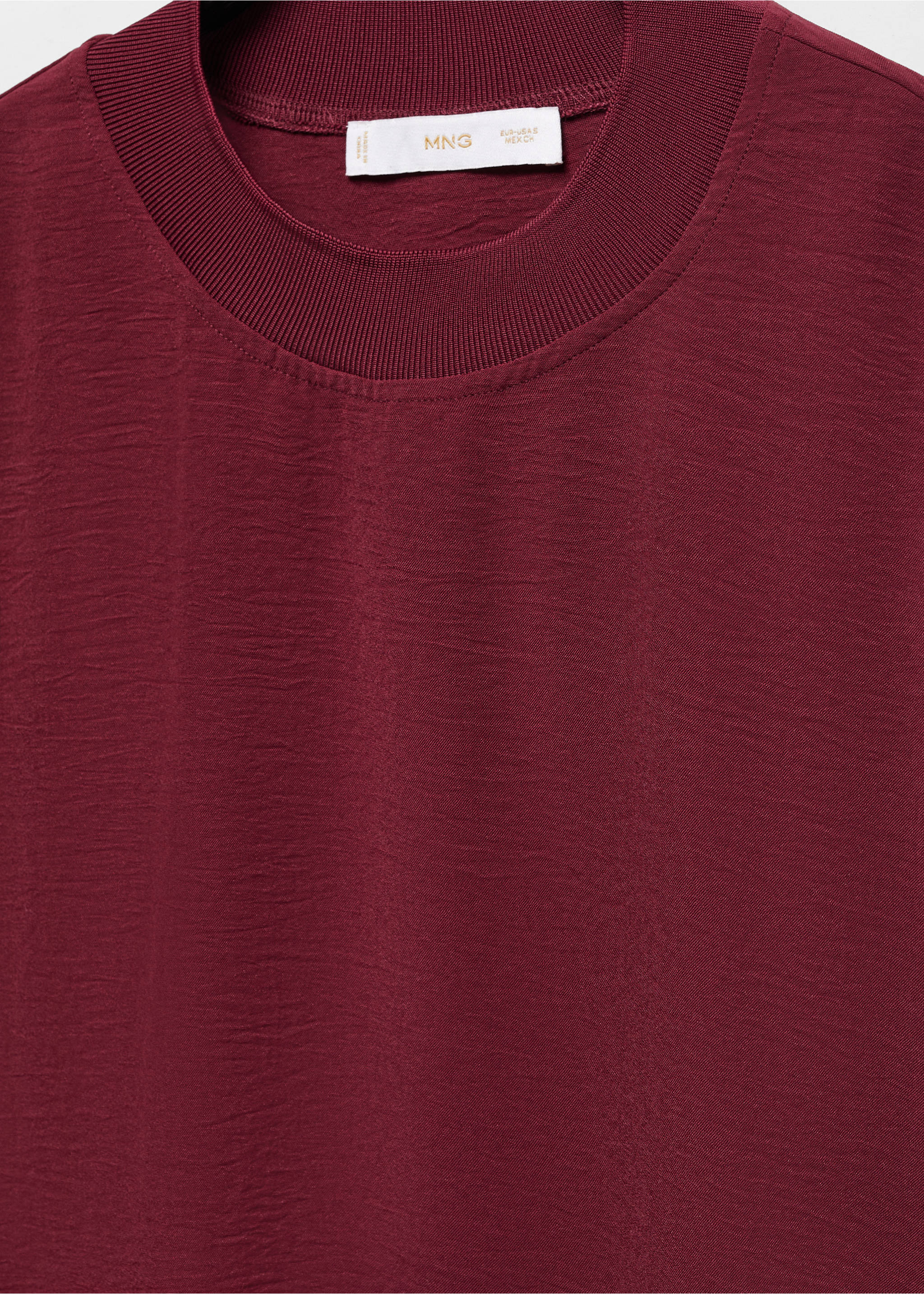 Dessuadora oversize textura - Detall de l'article 8, Cirera. Ref: 67080666-00.