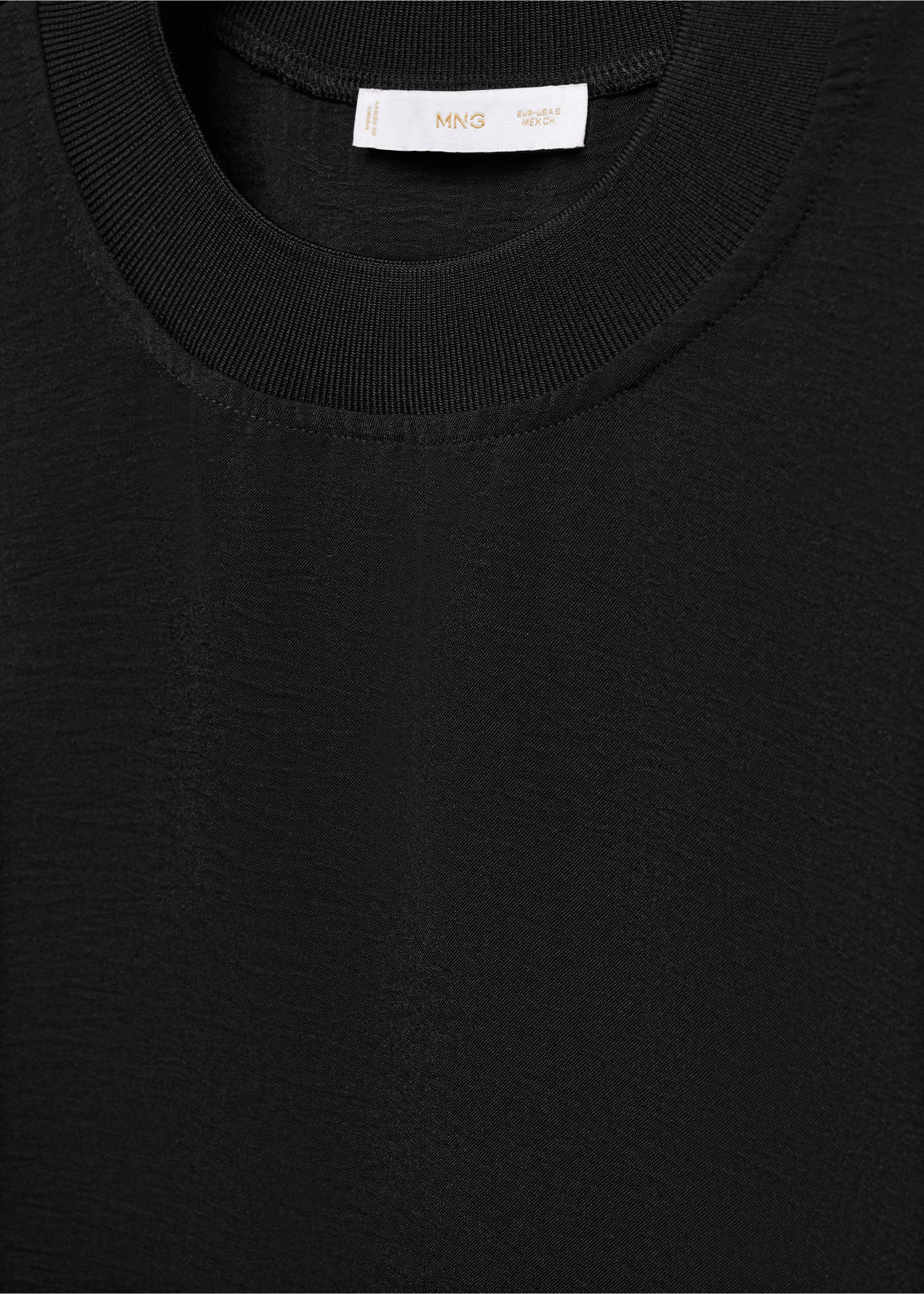 Oversized textured sweatshirt - Details of the article 8, Black. Ref: 67080666-00.