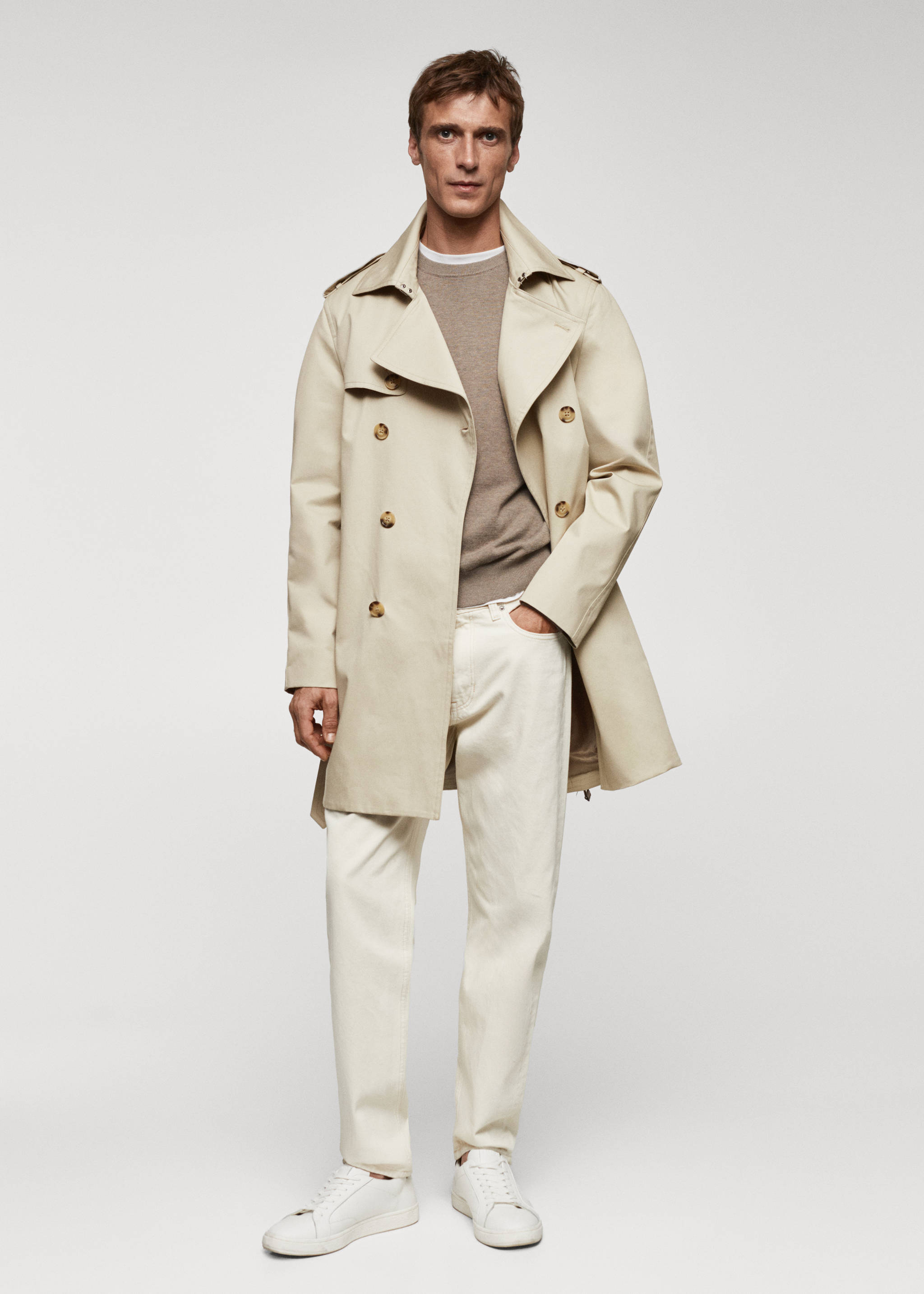 Classic water-repellent trench coat - General plane