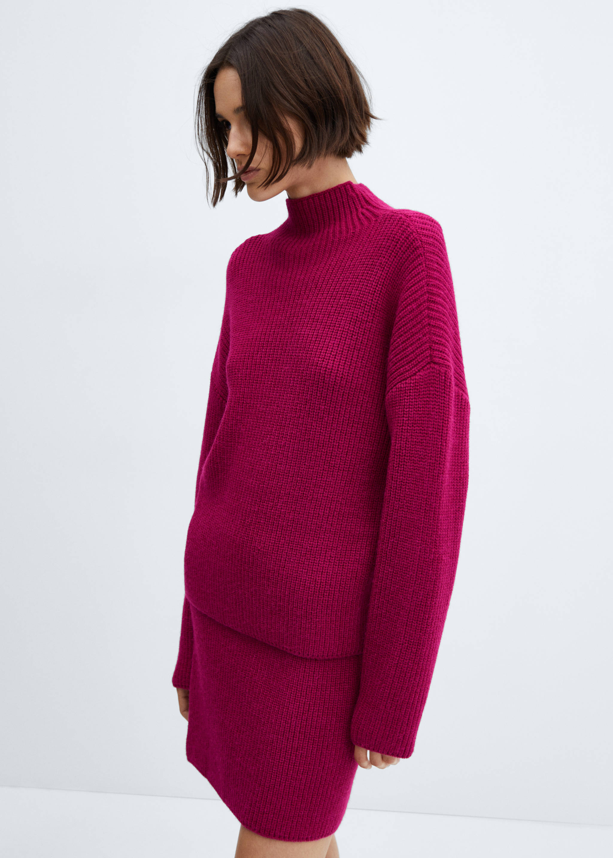 Gonna corta in maglia - Piano medio