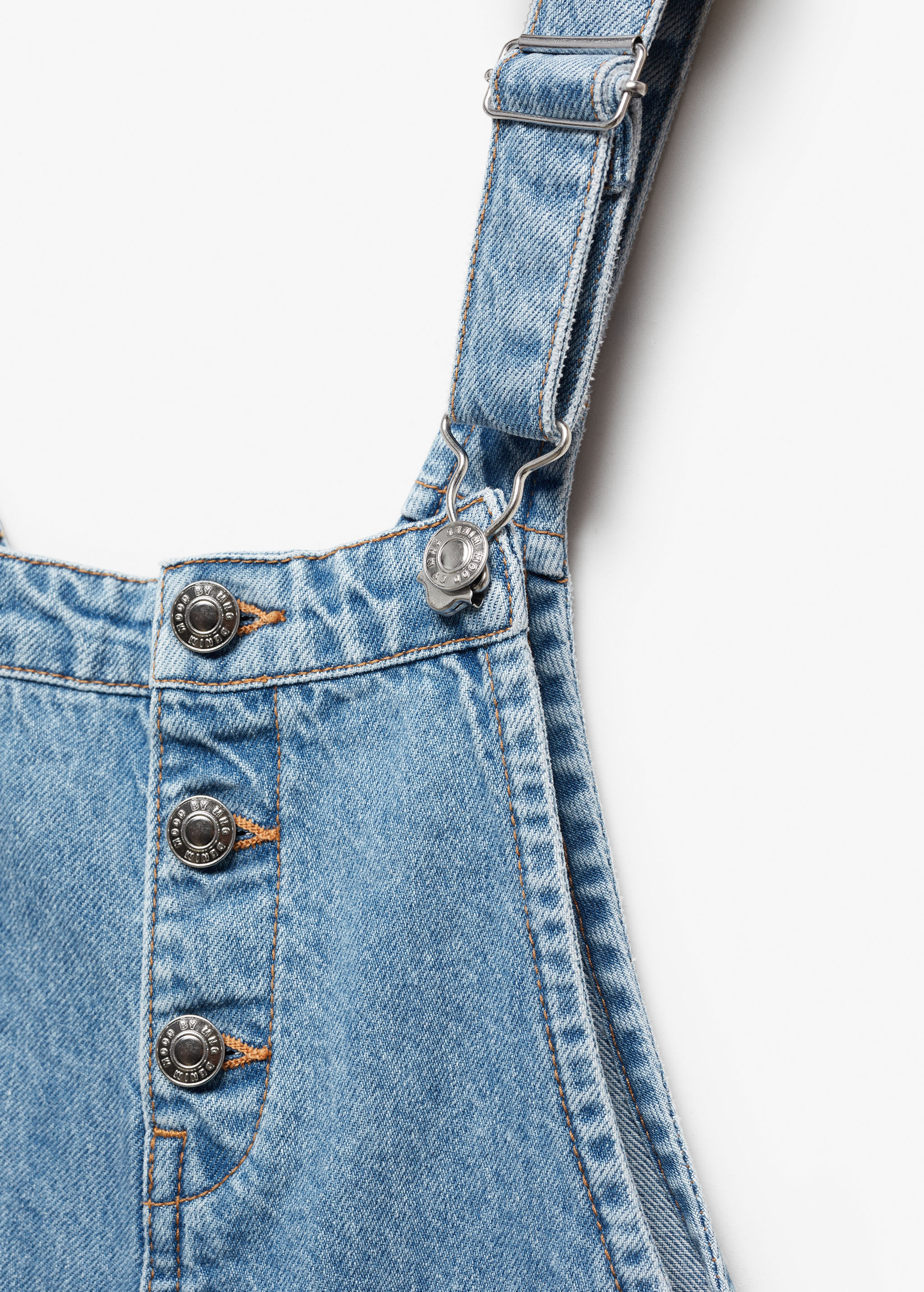 Jeans-Latzhose mit Knöpfen - Detail des Artikels 8