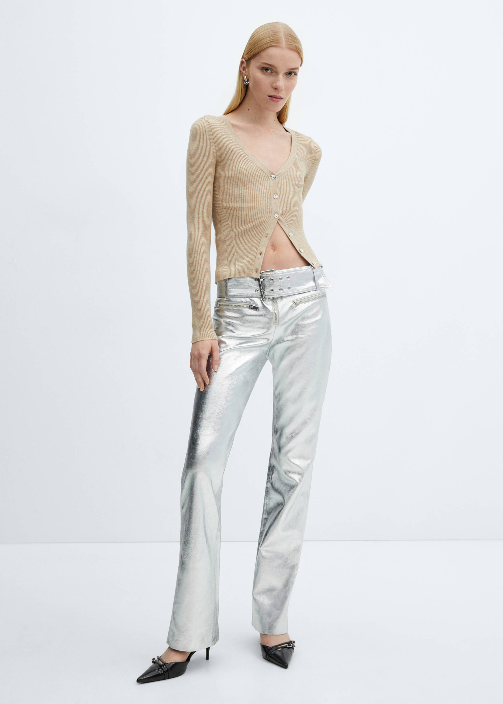 Metallic pants with belt - General plane
