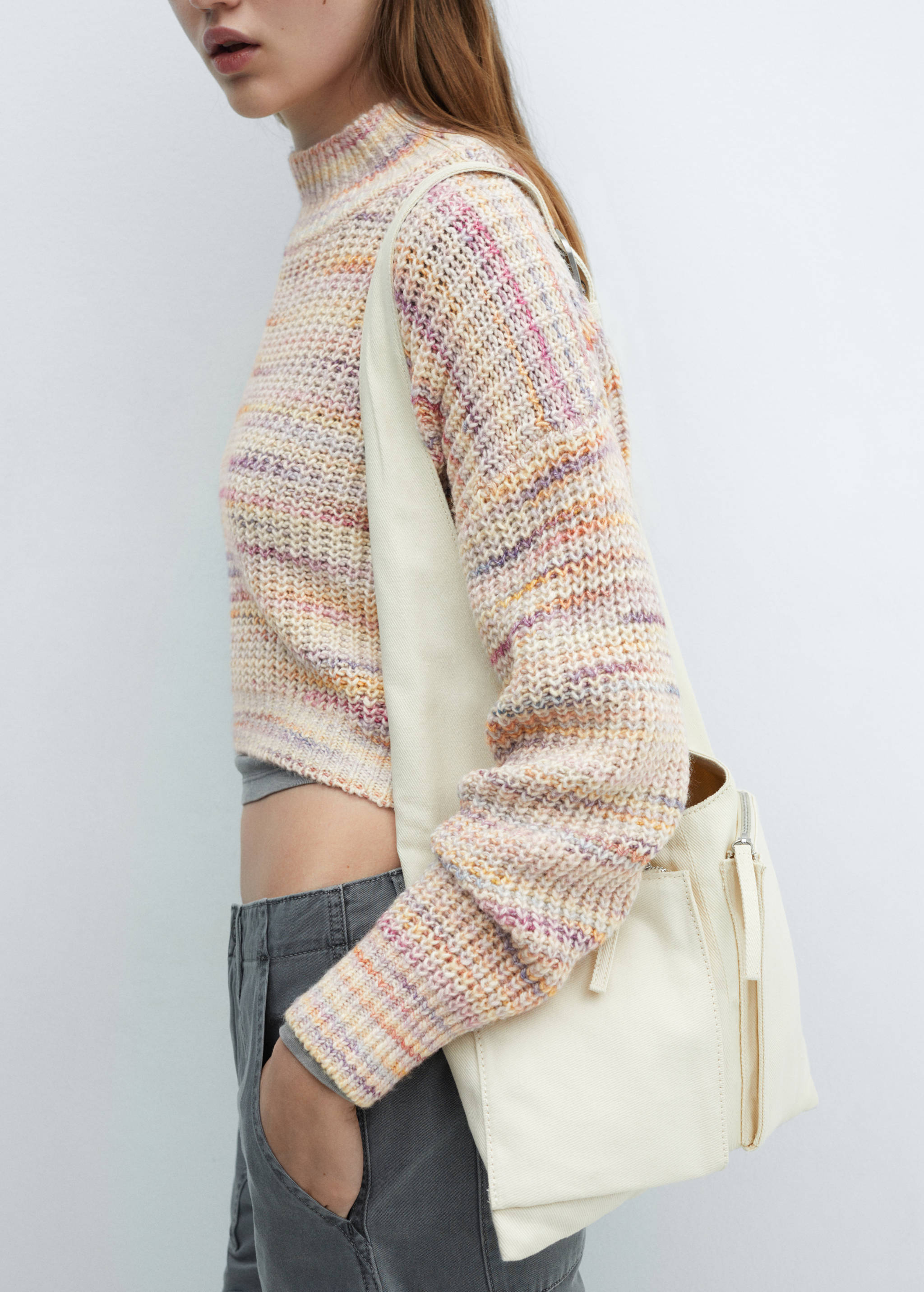 Knitted cropped sweater - Details of the article 3