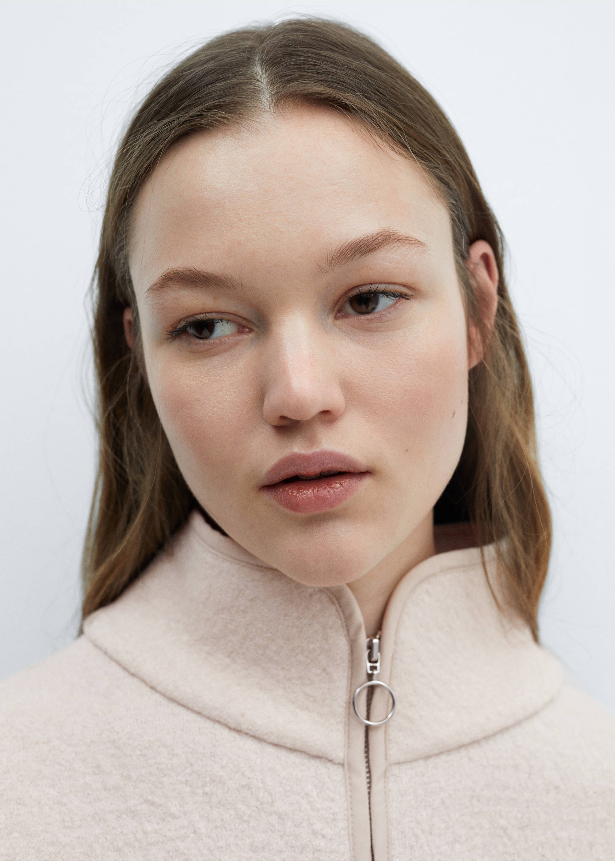 Zip-neck wool sweatshirt - Details of the article 1, Sand. Ref: 67084045-00.