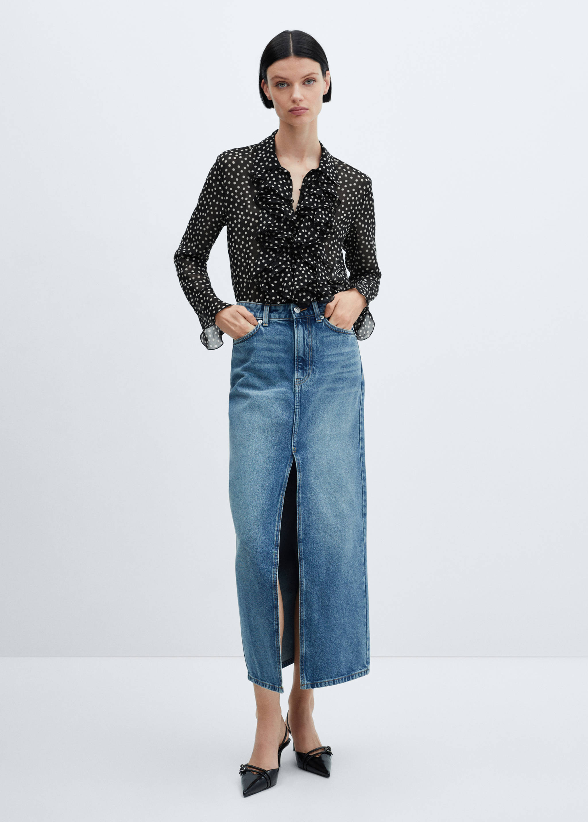 Blusa estampada volantes - Plano general