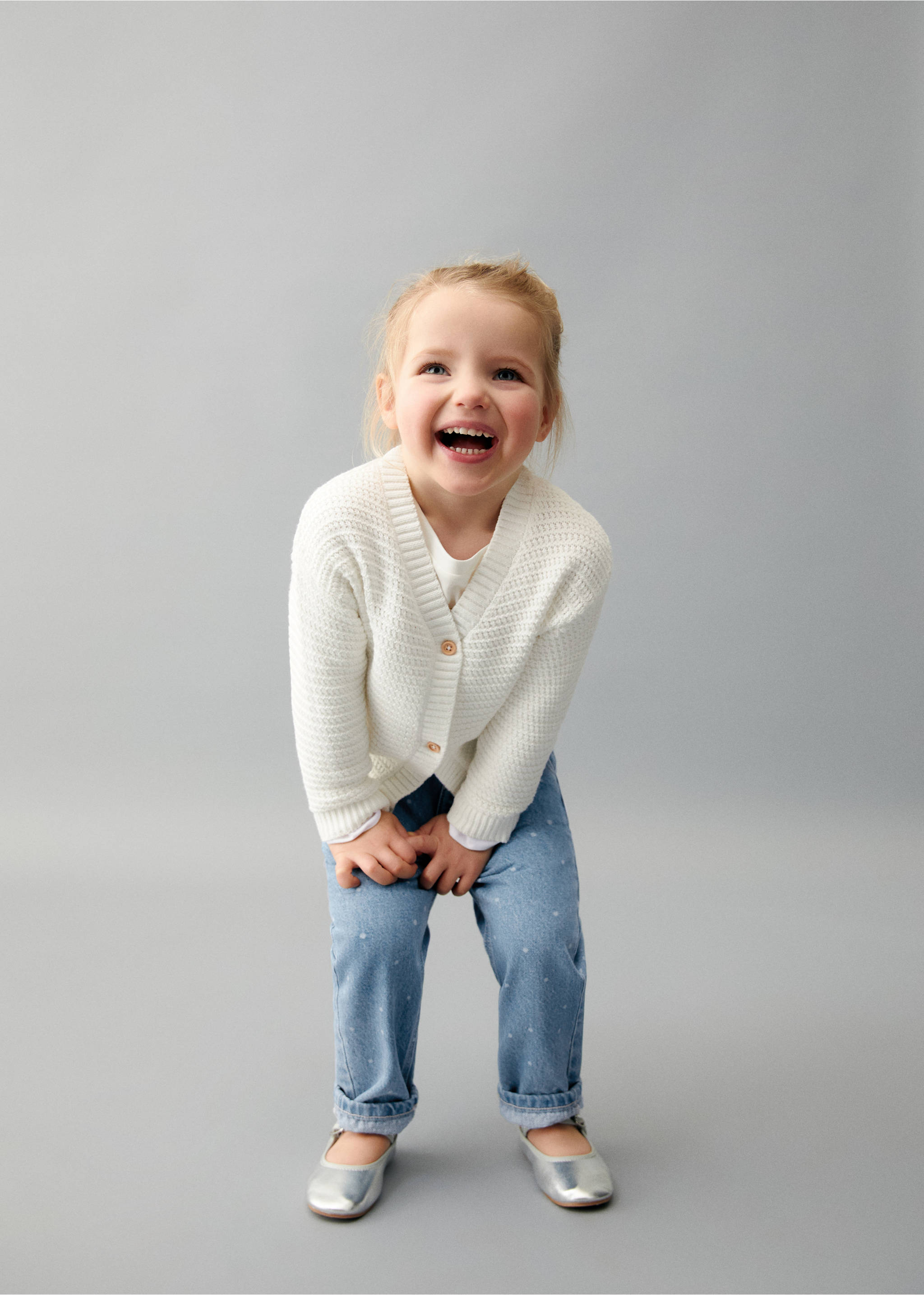 Càrdigan punt botons - Pla general, Blanc trencat. Ref: 67084451-00.