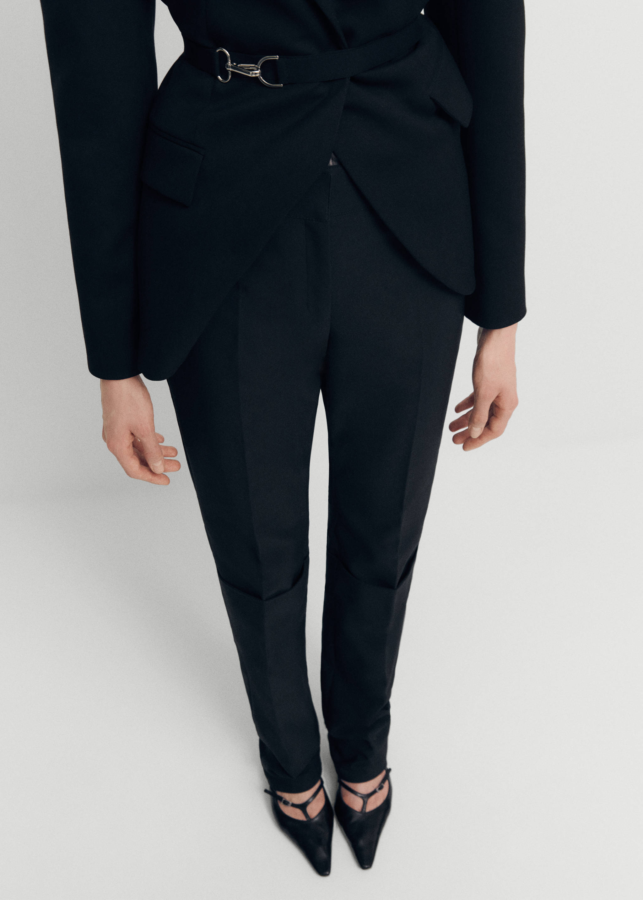 Straight pleated trousers - Medium plane