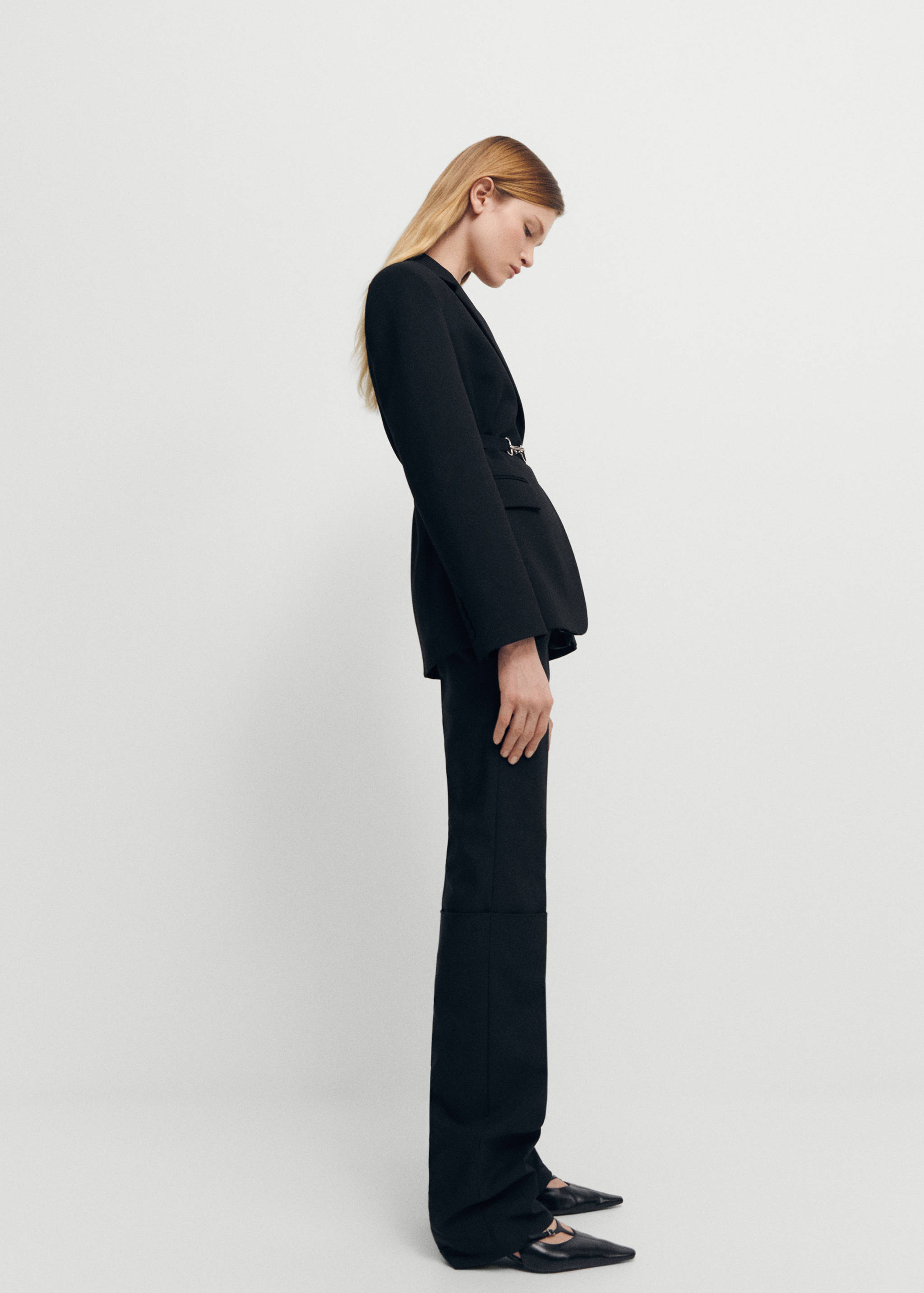 Straight pleated trousers - Details of the article 2