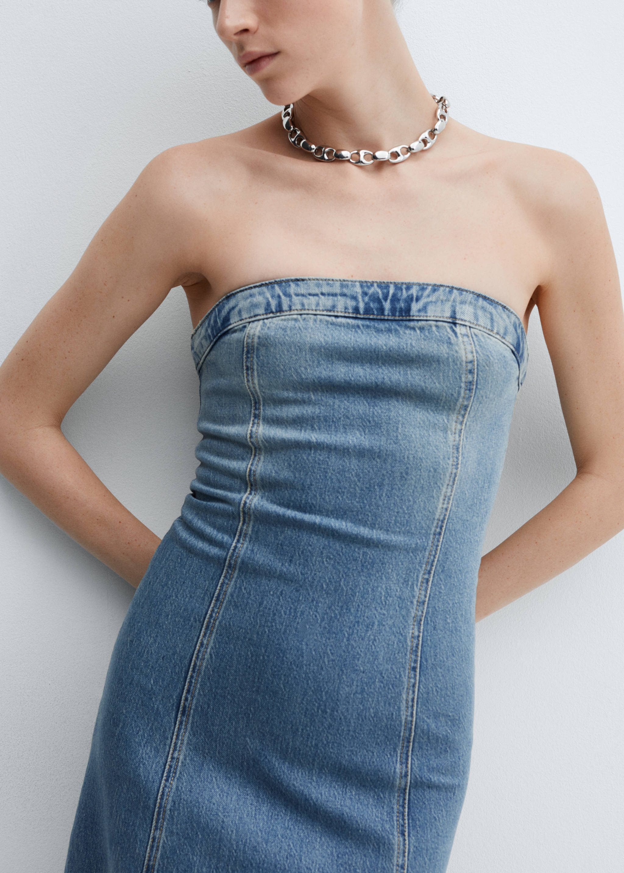 Strapless denim dress - Details of the article 4